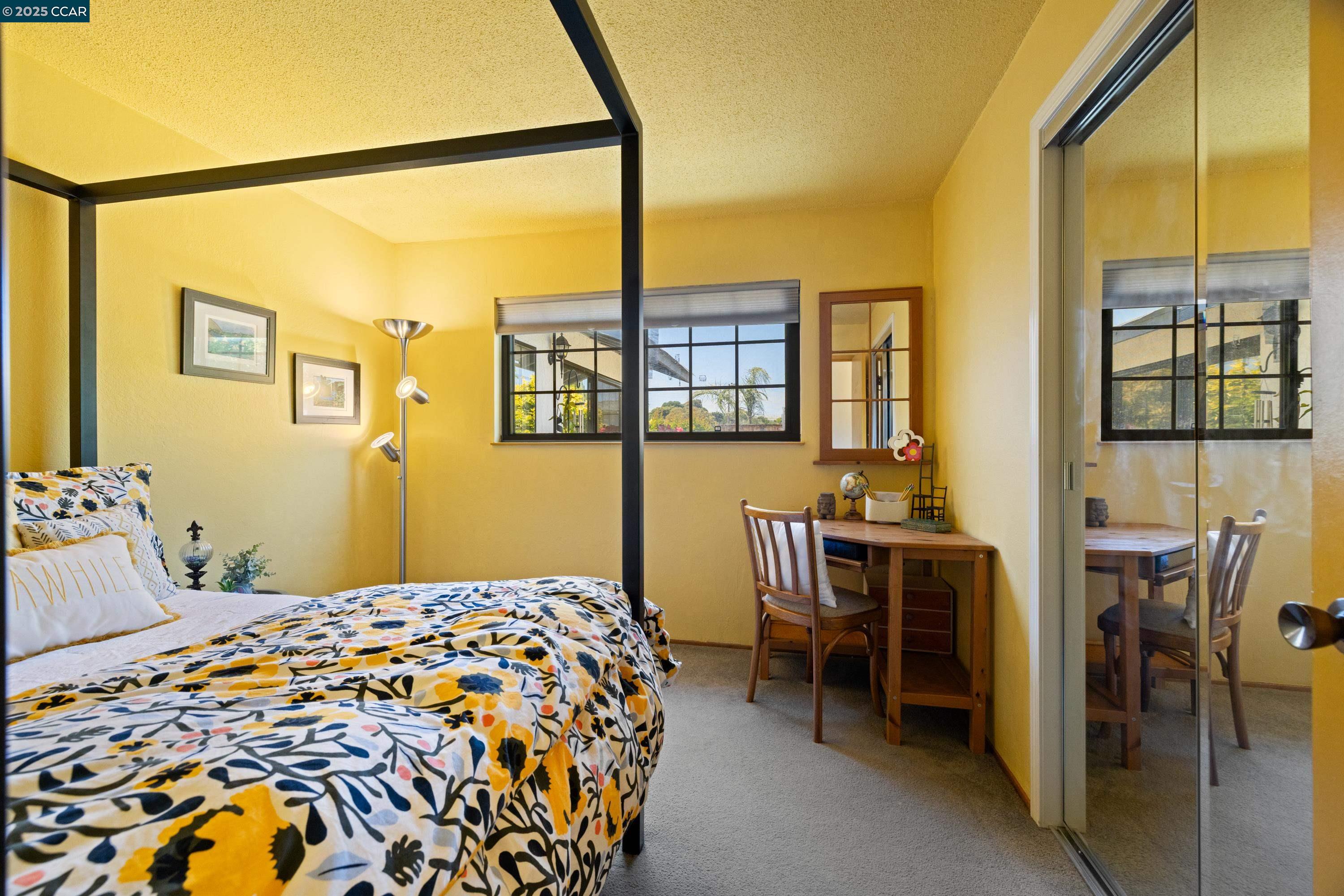 Detail Gallery Image 20 of 34 For 925 Tara Hills Dr, Pinole,  CA 94564 - 3 Beds | 2 Baths