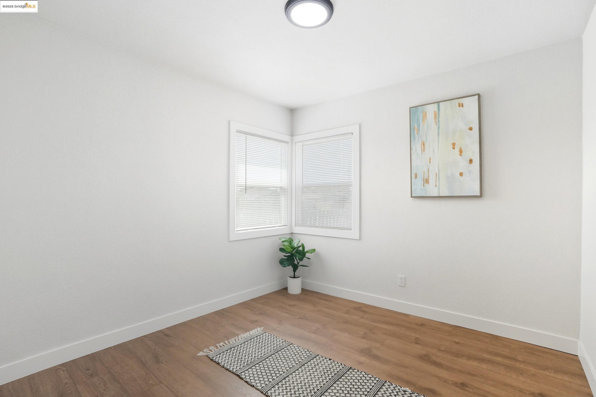 Detail Gallery Image 22 of 38 For 557 S 22nd St, Richmond,  CA 94804 - 3 Beds | 1 Baths