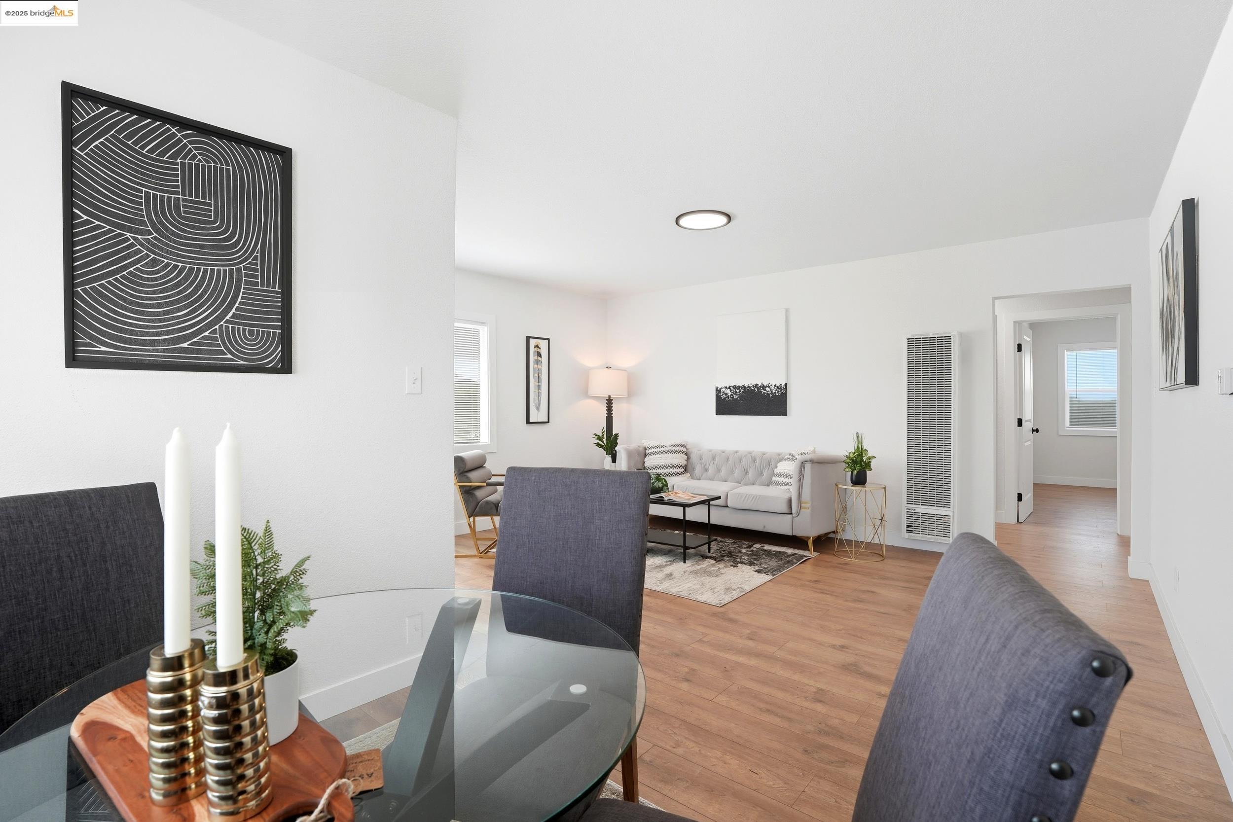 Detail Gallery Image 8 of 38 For 557 S 22nd St, Richmond,  CA 94804 - 3 Beds | 1 Baths