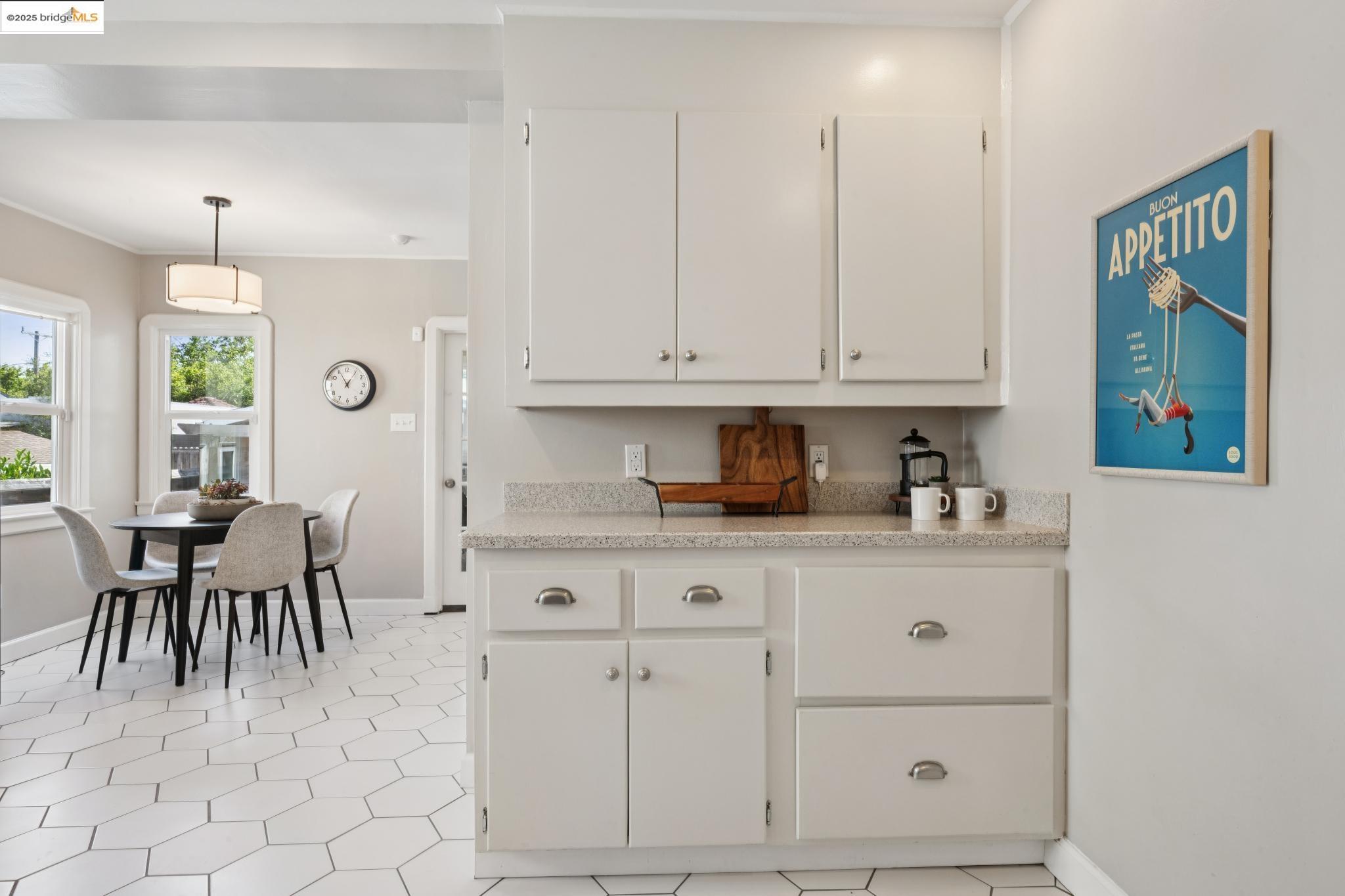Detail Gallery Image 24 of 46 For 5335 Fleming Ave, Oakland,  CA 94619 - 3 Beds | 1 Baths