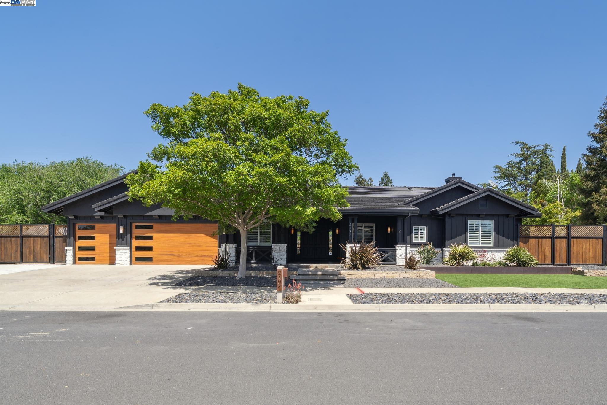 Detail Gallery Image 1 of 1 For 2192 Foscalina Ct, Livermore,  CA 94550 - 5 Beds | 2/1 Baths