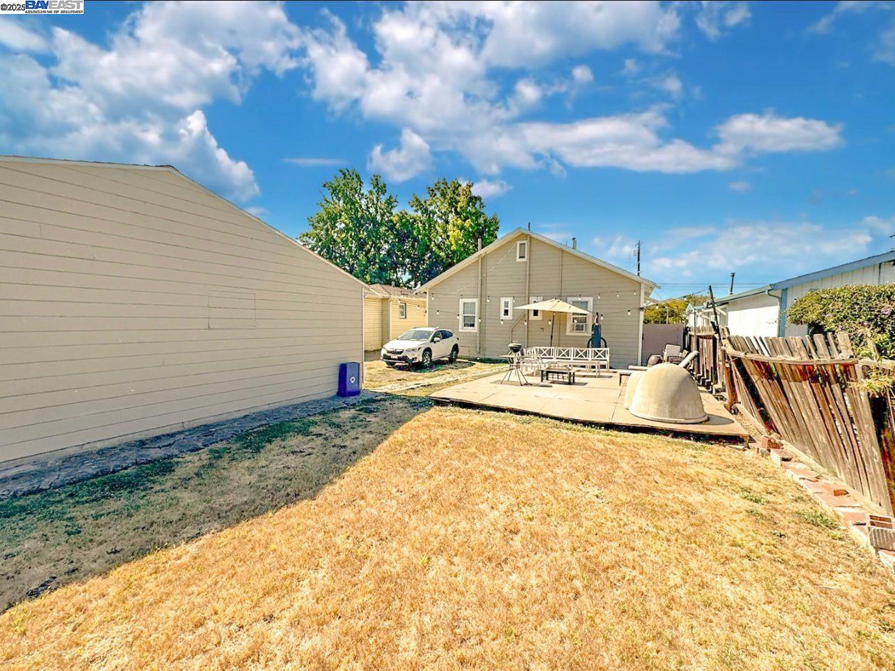Detail Gallery Image 5 of 6 For 10504 Voltaire Ave, Oakland,  CA 94603 - – Beds | – Baths