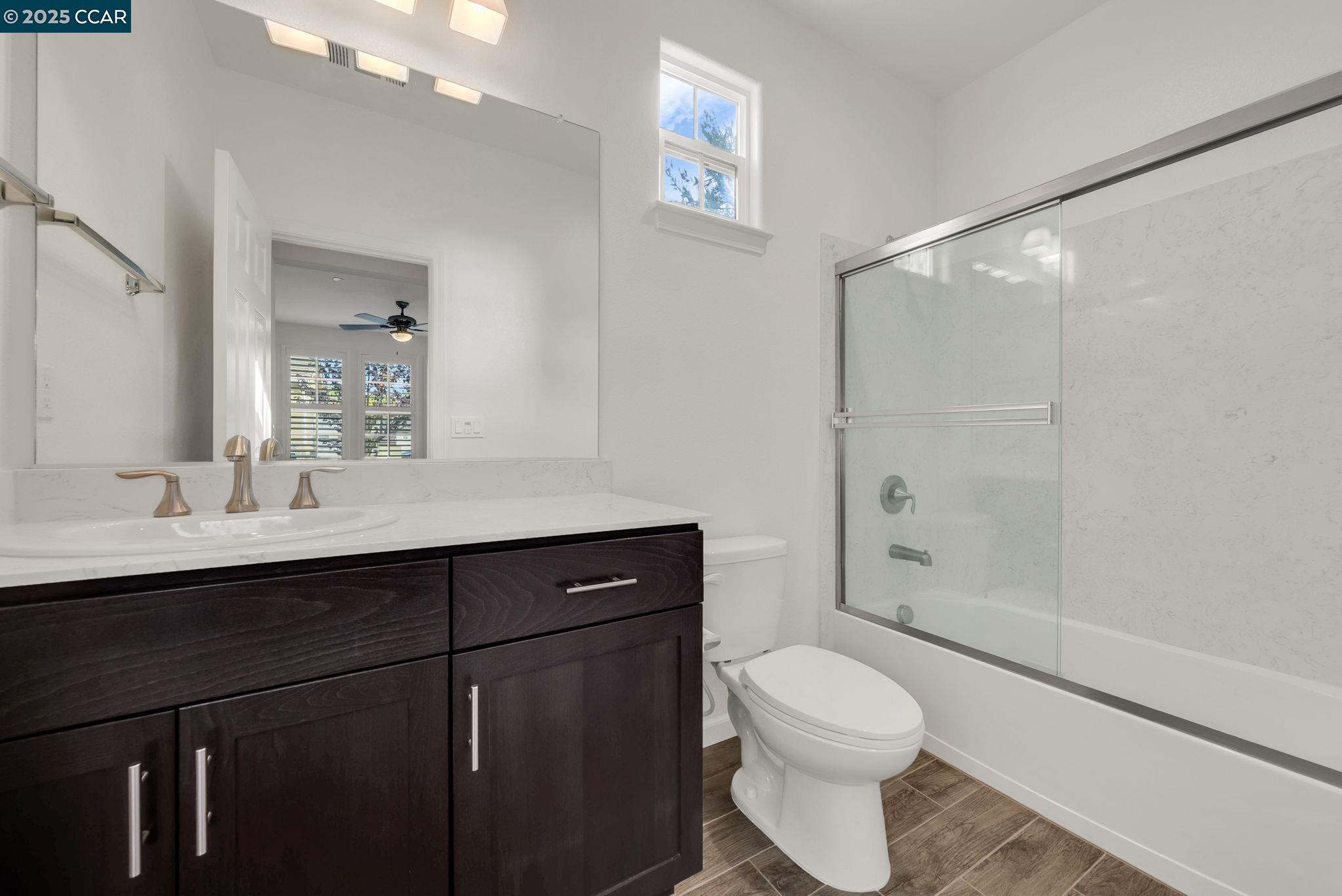 Detail Gallery Image 34 of 59 For 5160 Waggle Ct, Richmond,  CA 94806 - 2 Beds | 2/1 Baths