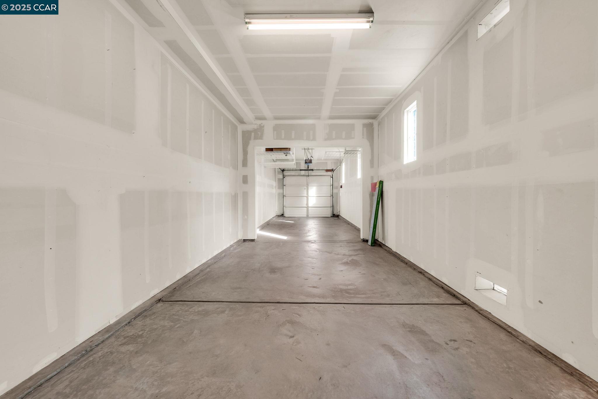 Detail Gallery Image 42 of 59 For 5160 Waggle Ct, Richmond,  CA 94806 - 2 Beds | 2/1 Baths
