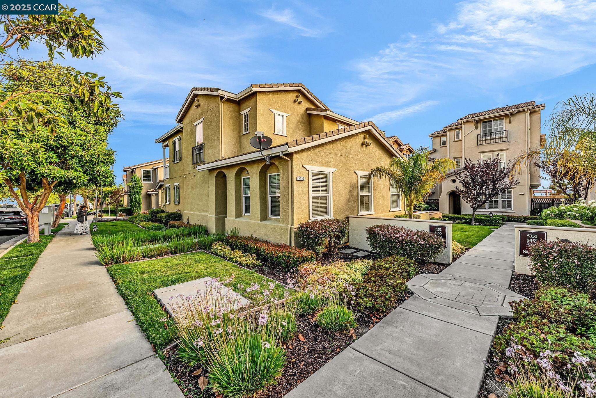 Detail Gallery Image 49 of 60 For 5160 Waggle Ct, Richmond,  CA 94806 - 2 Beds | 2/1 Baths