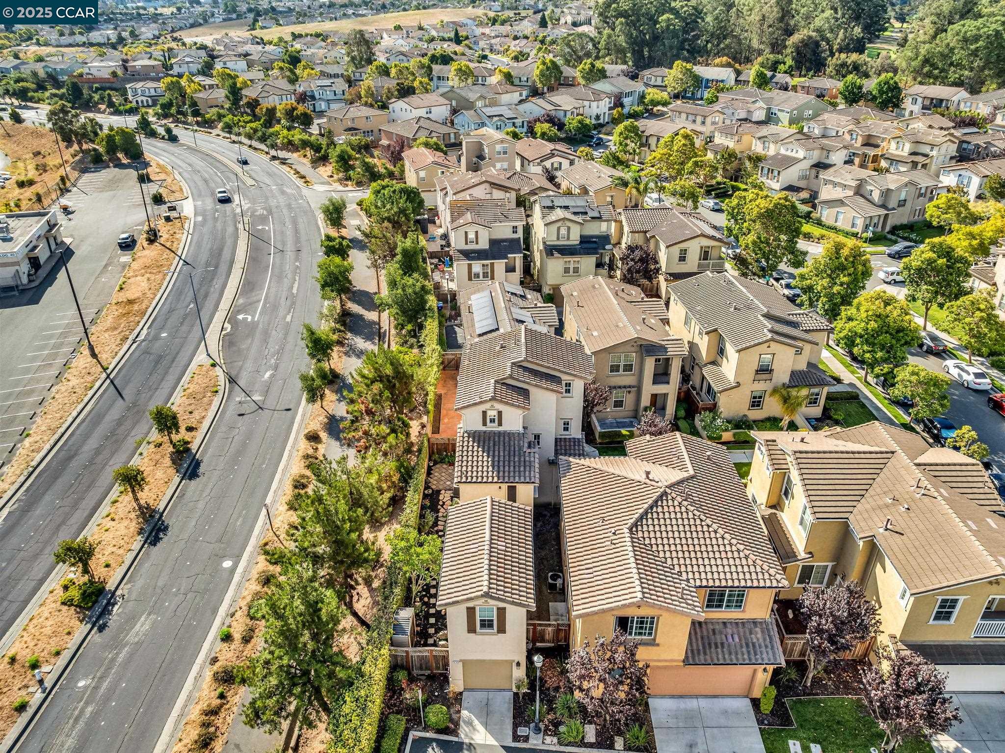 Detail Gallery Image 52 of 59 For 5160 Waggle Ct, Richmond,  CA 94806 - 2 Beds | 2/1 Baths