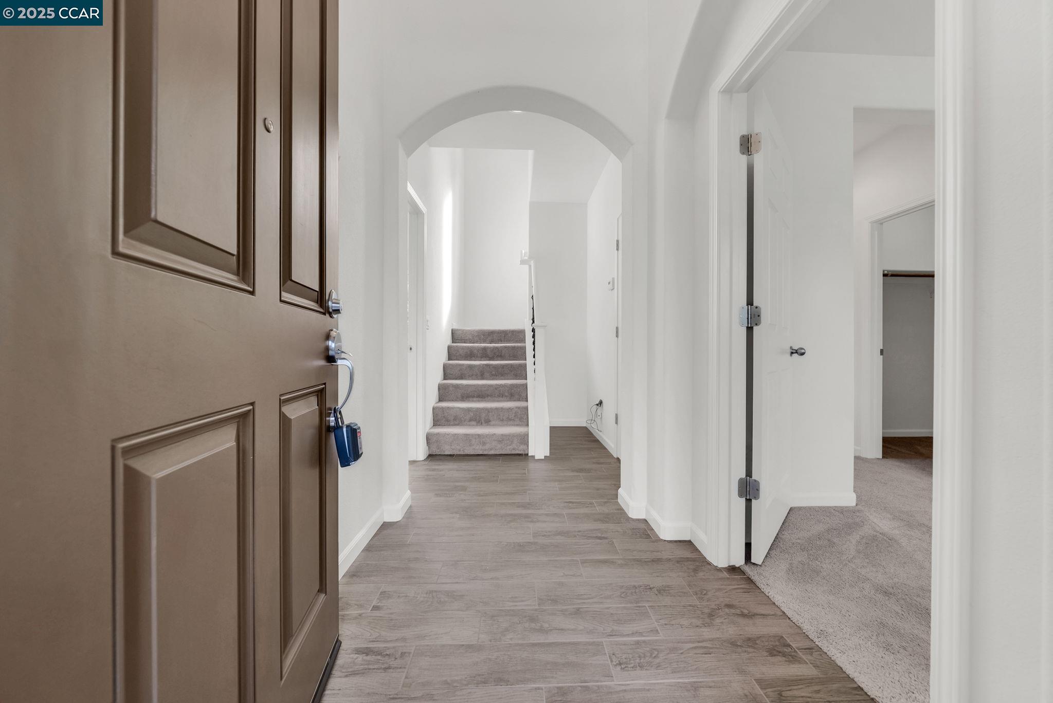 Detail Gallery Image 10 of 59 For 5160 Waggle Ct, Richmond,  CA 94806 - 2 Beds | 2/1 Baths