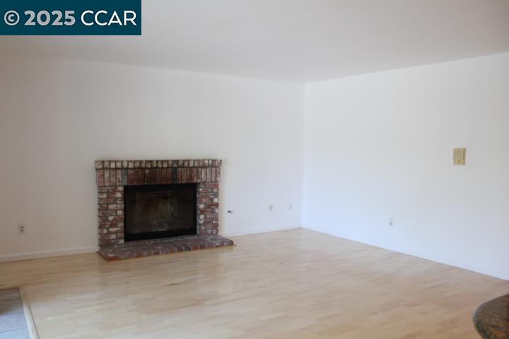 Detail Gallery Image 10 of 46 For 5344 Cerro Sur, Richmond,  CA 94803 - 4 Beds | 3 Baths