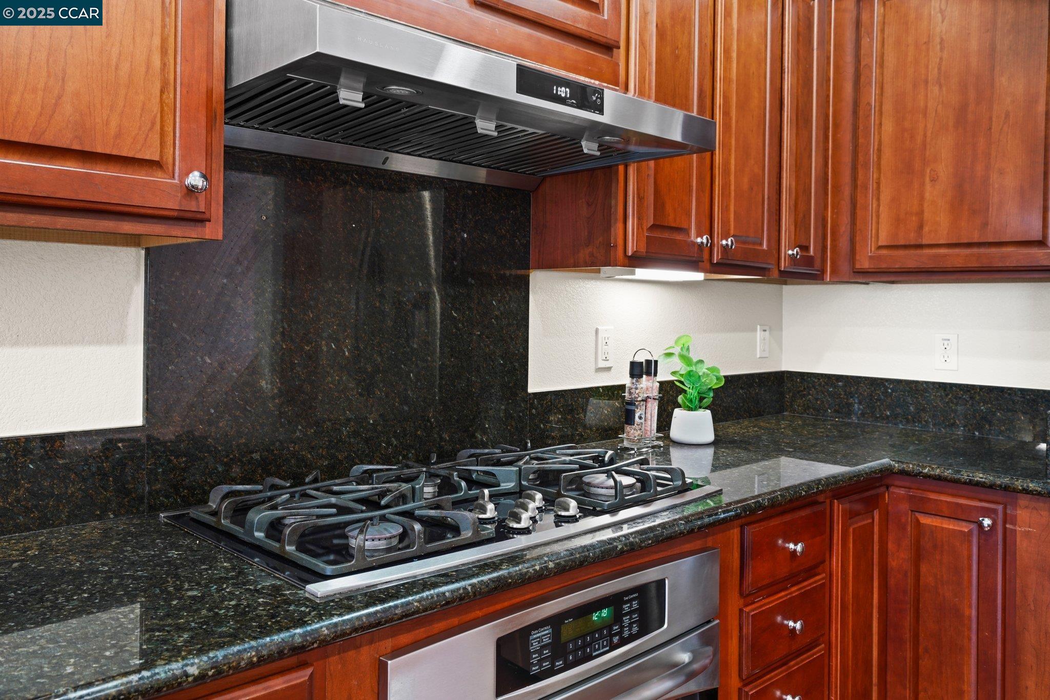 Photo #20: 41101419 Listing: Photo #20