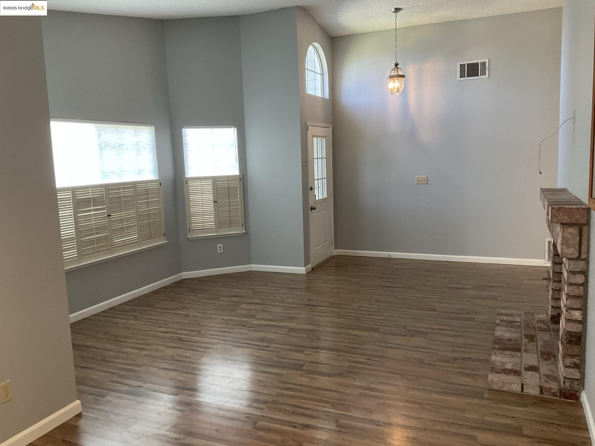1741 Gateway Drive, Oakley, California 94561, 3 Bedrooms Bedrooms, 9 Rooms Rooms,2 BathroomsBathrooms,Residential Lease,For Rent,1741 Gateway Drive,41101422