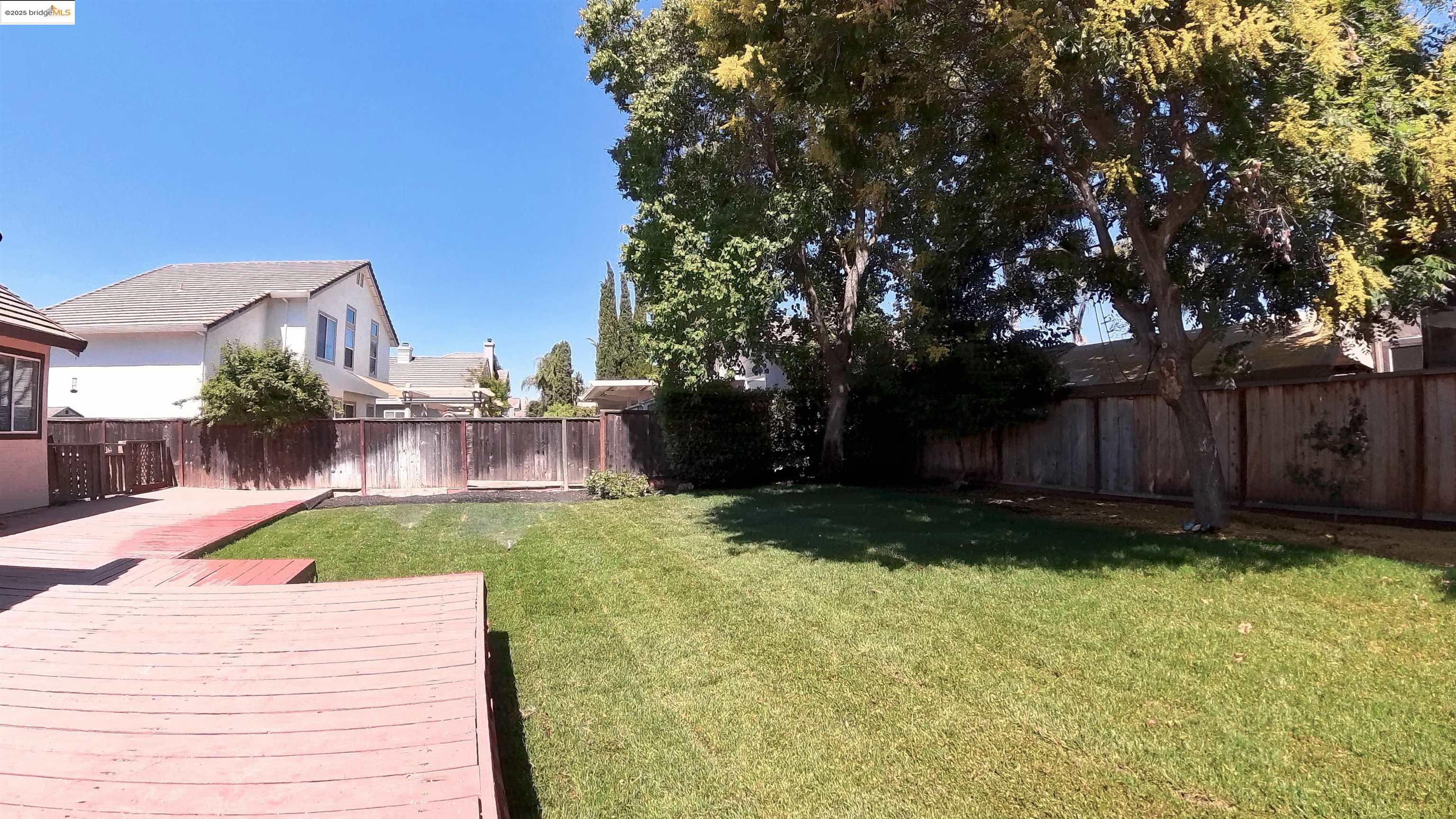 Detail Gallery Image 3 of 16 For 841 Windmeadows Dr, Brentwood,  CA 94513 - 3 Beds | 2 Baths