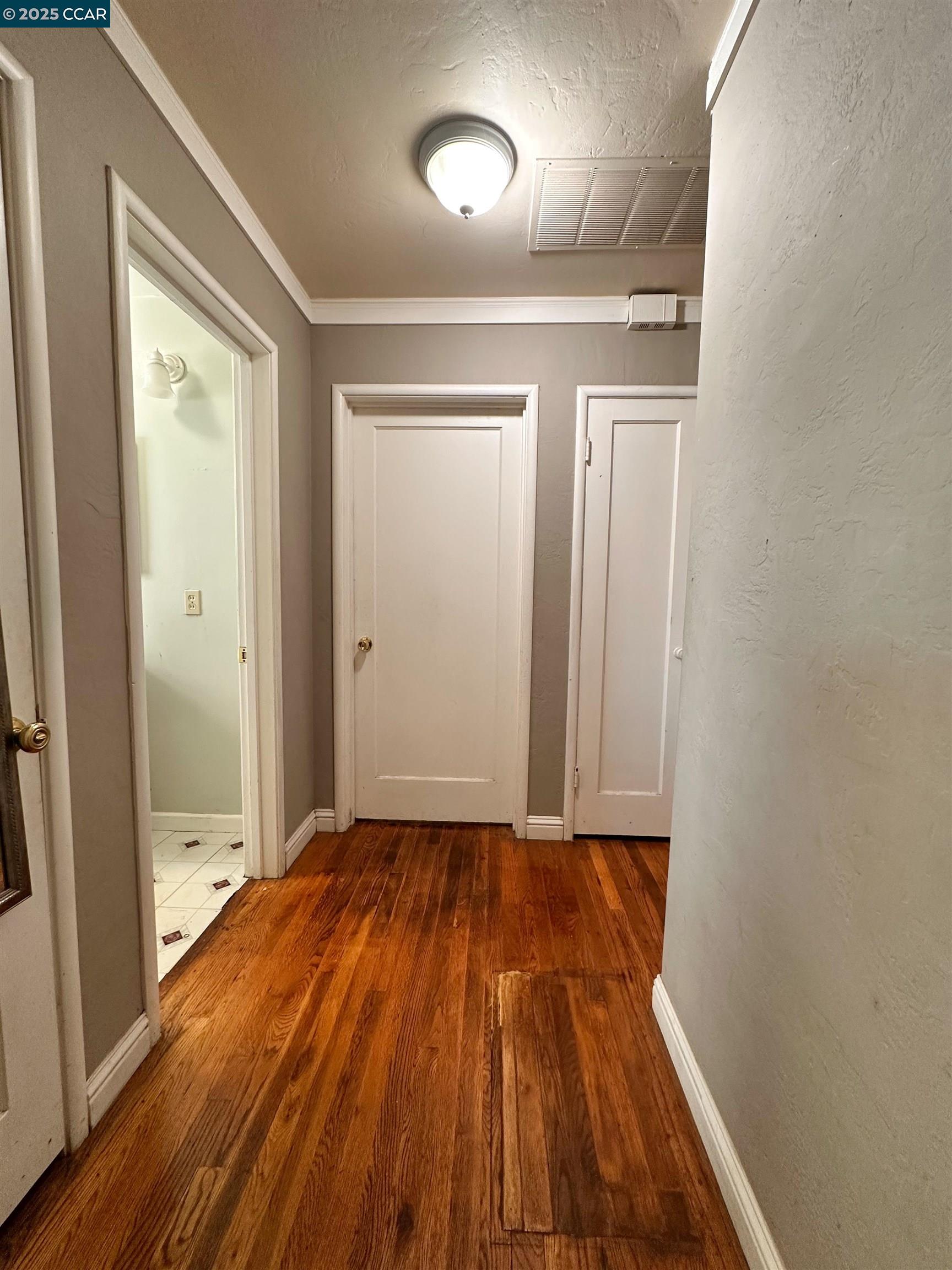 Detail Gallery Image 16 of 32 For 2041 84th Ave, Oakland,  CA 94621 - 2 Beds | 1 Baths