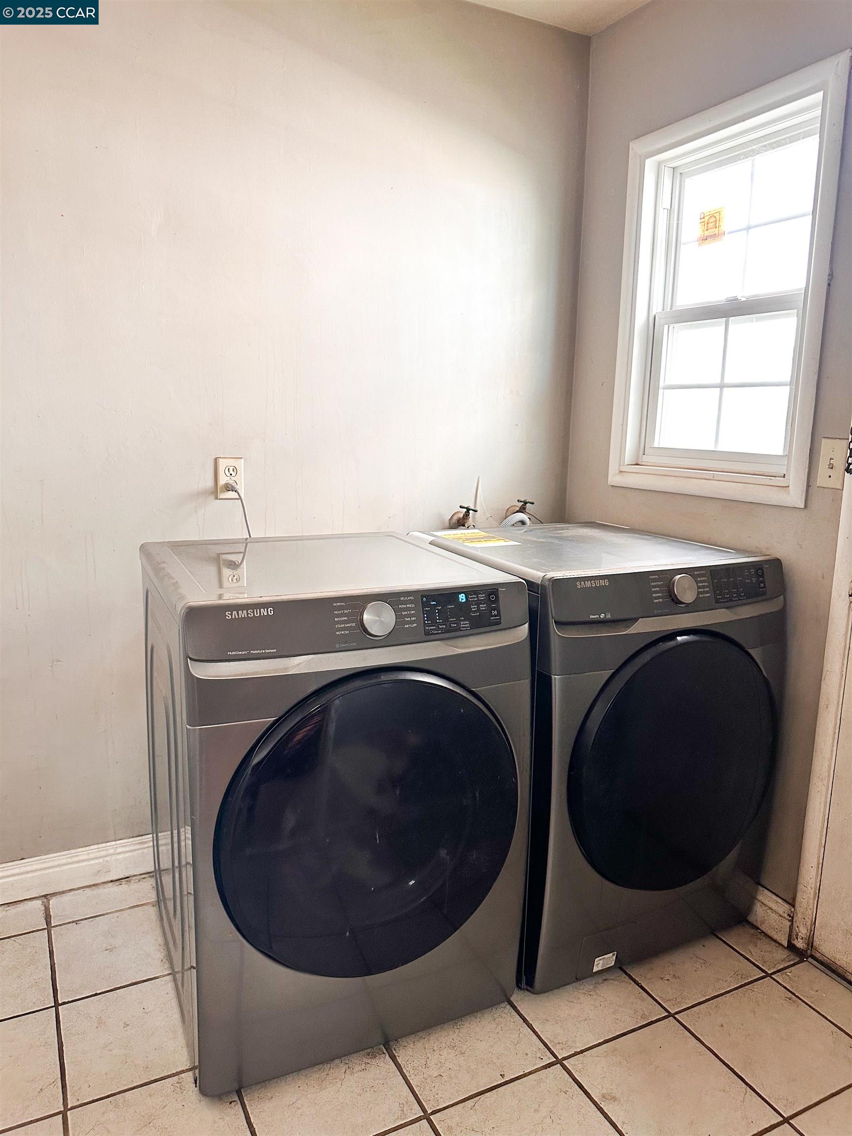 Detail Gallery Image 20 of 32 For 2041 84th Ave, Oakland,  CA 94621 - 2 Beds | 1 Baths