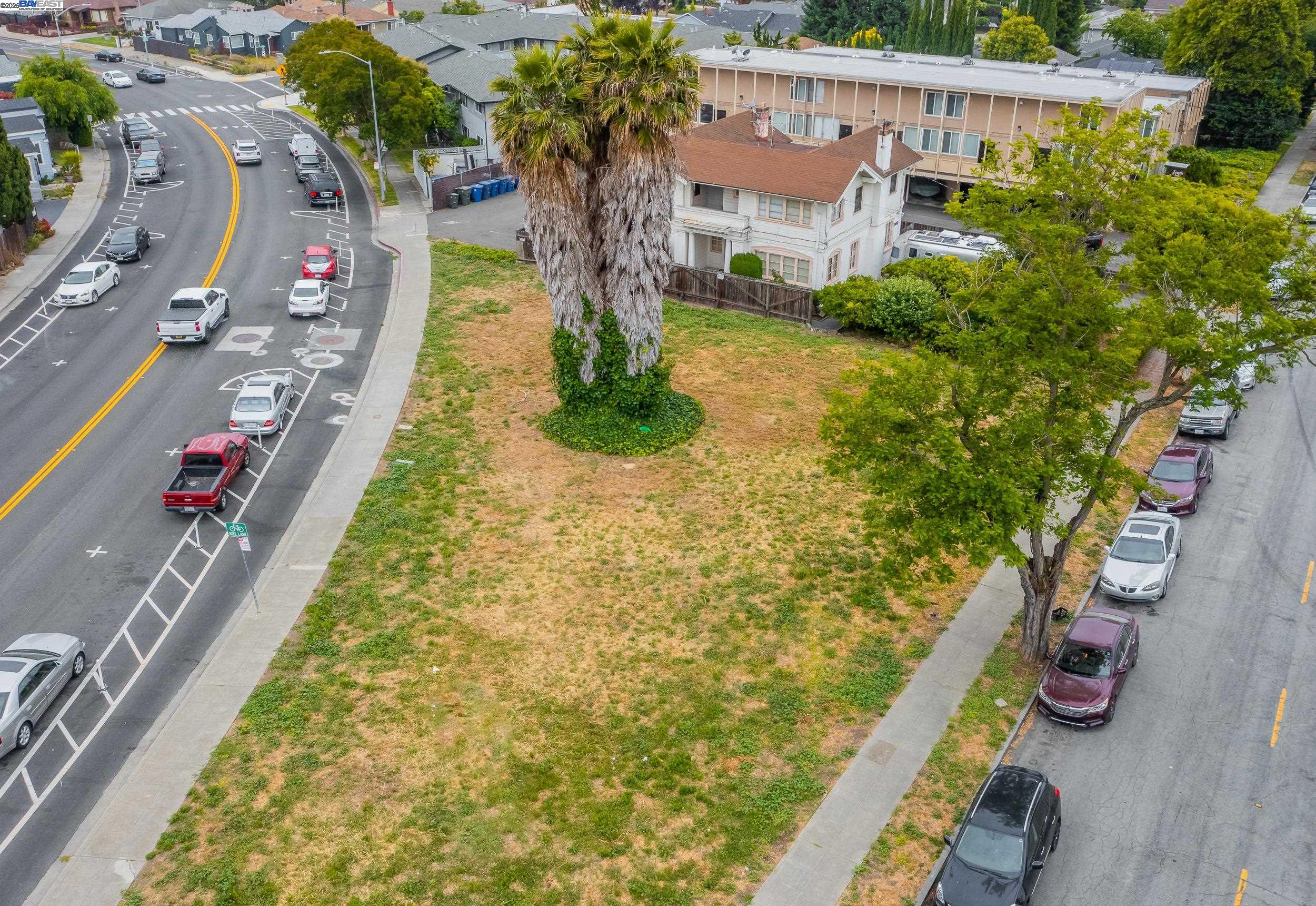 Detail Gallery Image 4 of 17 For 1405 Grand Ave, San Leandro,  CA 94577 - – Beds | – Baths