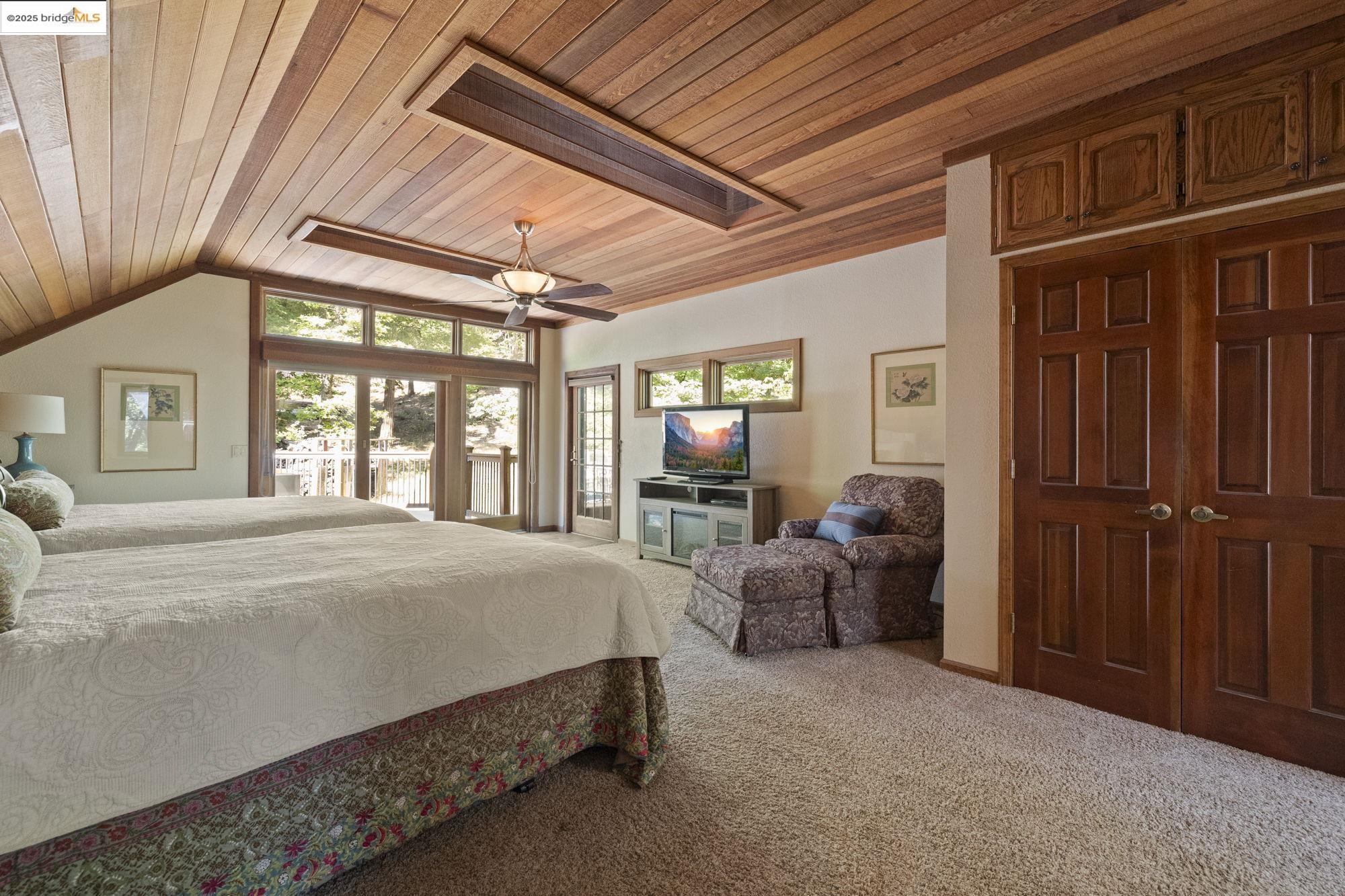 Detail Gallery Image 21 of 59 For 17355 High Grade Ln, Sonora,  CA 95370 - 4 Beds | 4/1 Baths