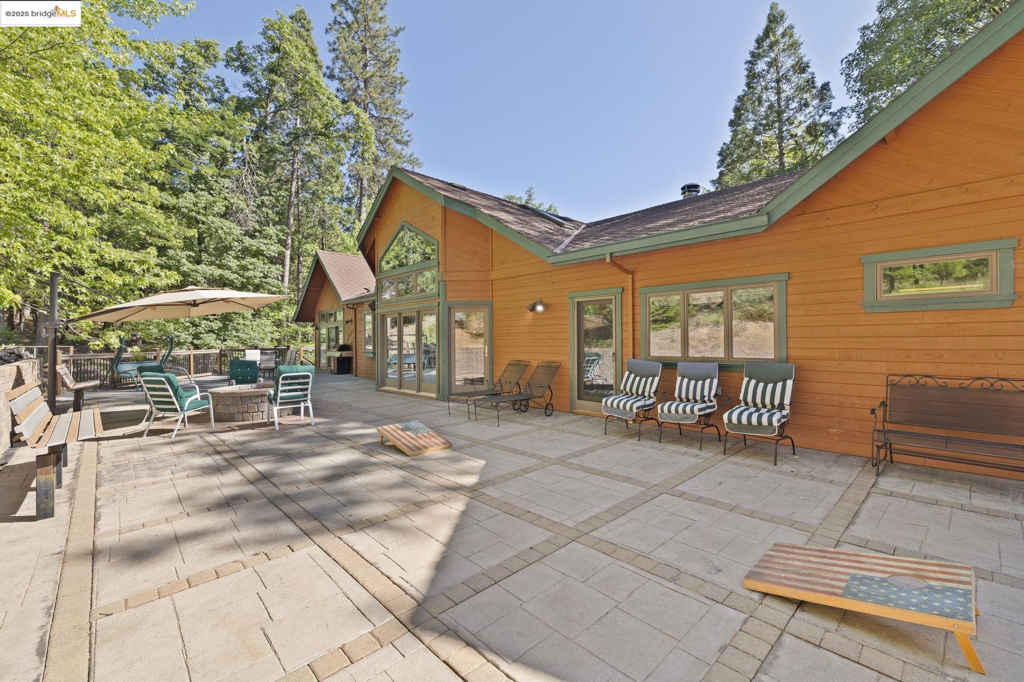 Detail Gallery Image 35 of 59 For 17355 High Grade Ln, Sonora,  CA 95370 - 4 Beds | 4/1 Baths