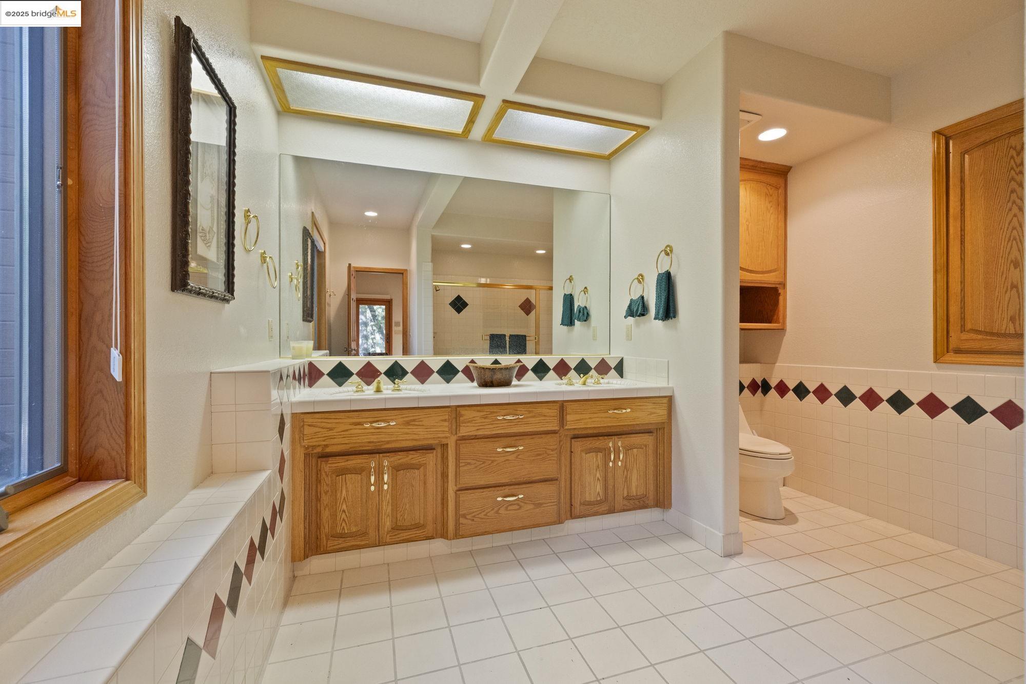 Detail Gallery Image 46 of 59 For 17355 High Grade Ln, Sonora,  CA 95370 - 4 Beds | 4/1 Baths