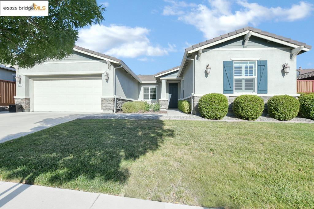 Detail Gallery Image 1 of 1 For 5607 Ventry Way, Antioch,  CA 94531 - 3 Beds | 2 Baths