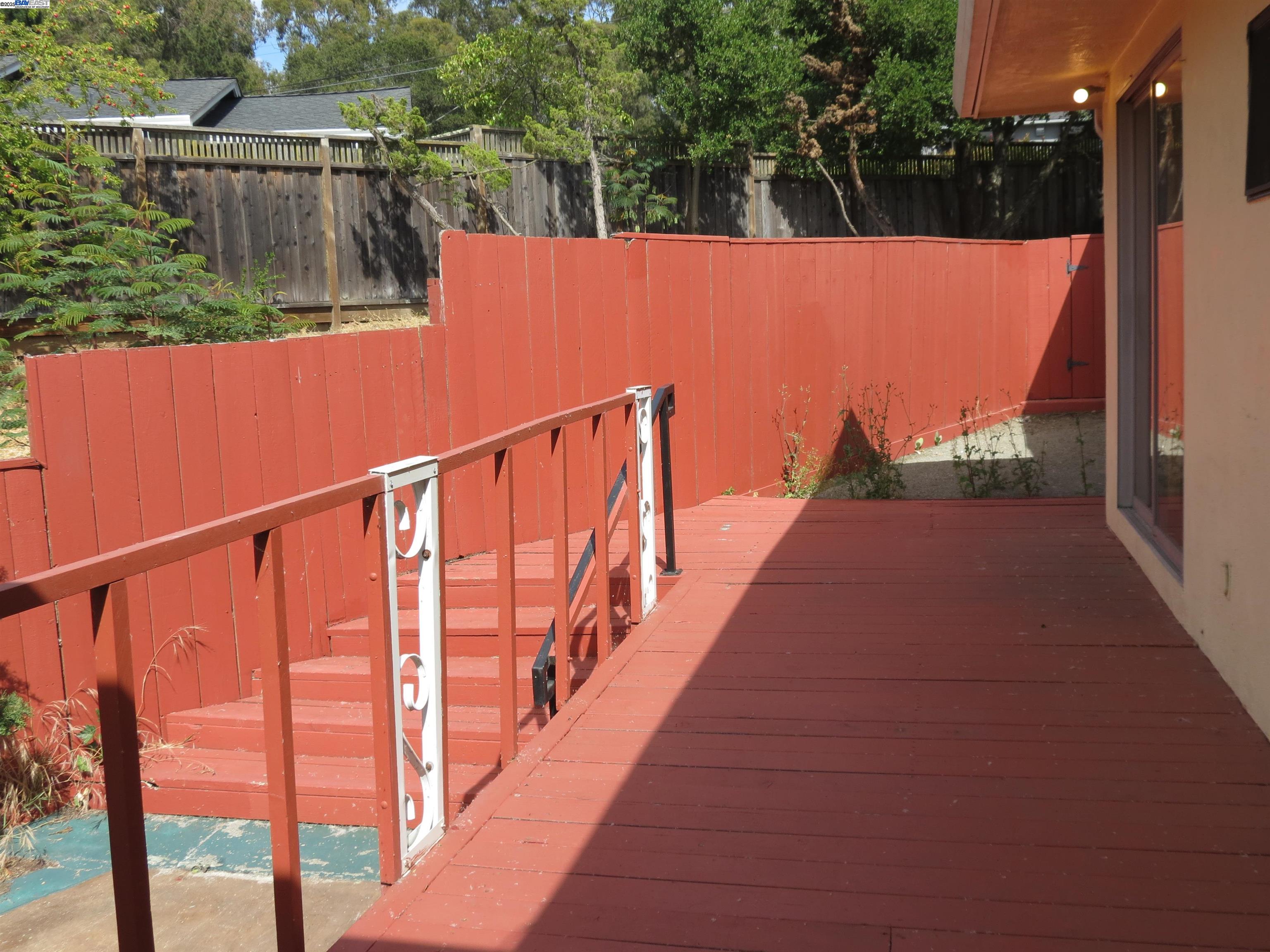 Detail Gallery Image 31 of 44 For 1390 Lake Chabot, San Leandro,  CA 94577 - 2 Beds | 2 Baths