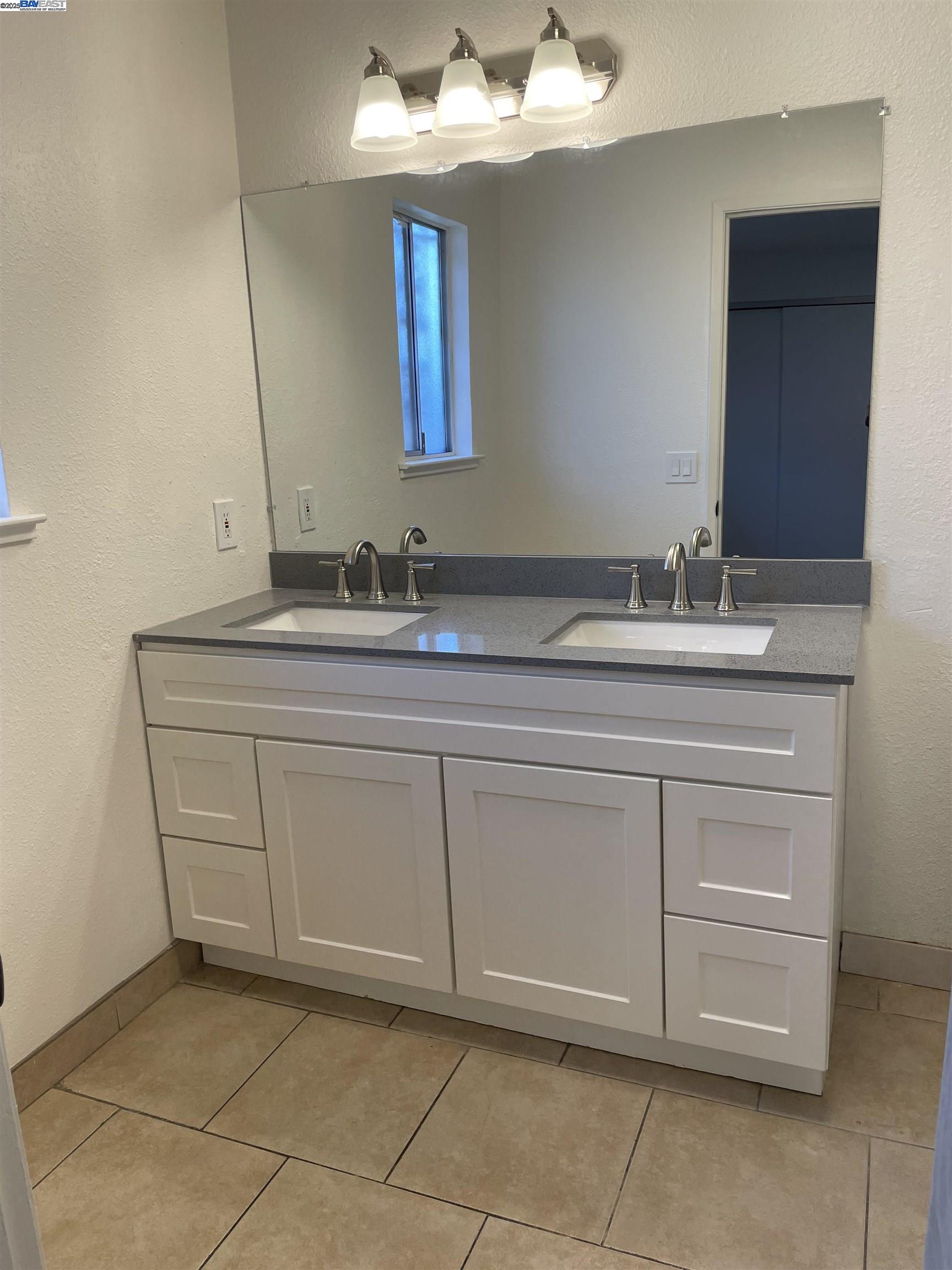 Detail Gallery Image 16 of 24 For 174 Horton Ave, Stockton,  CA 95206 - 3 Beds | 2 Baths