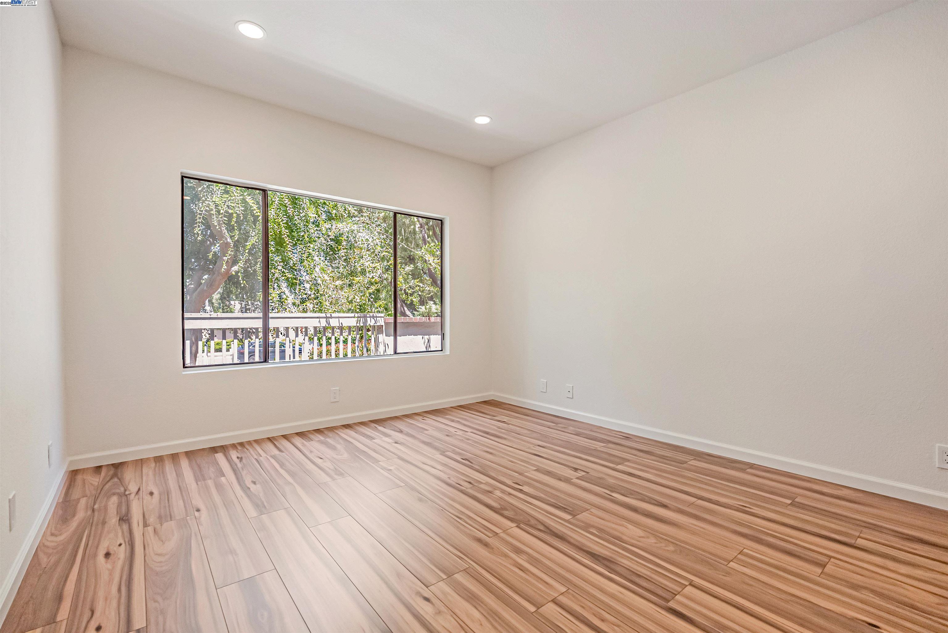 Photo #11: 41101444 Listing: Photo #11