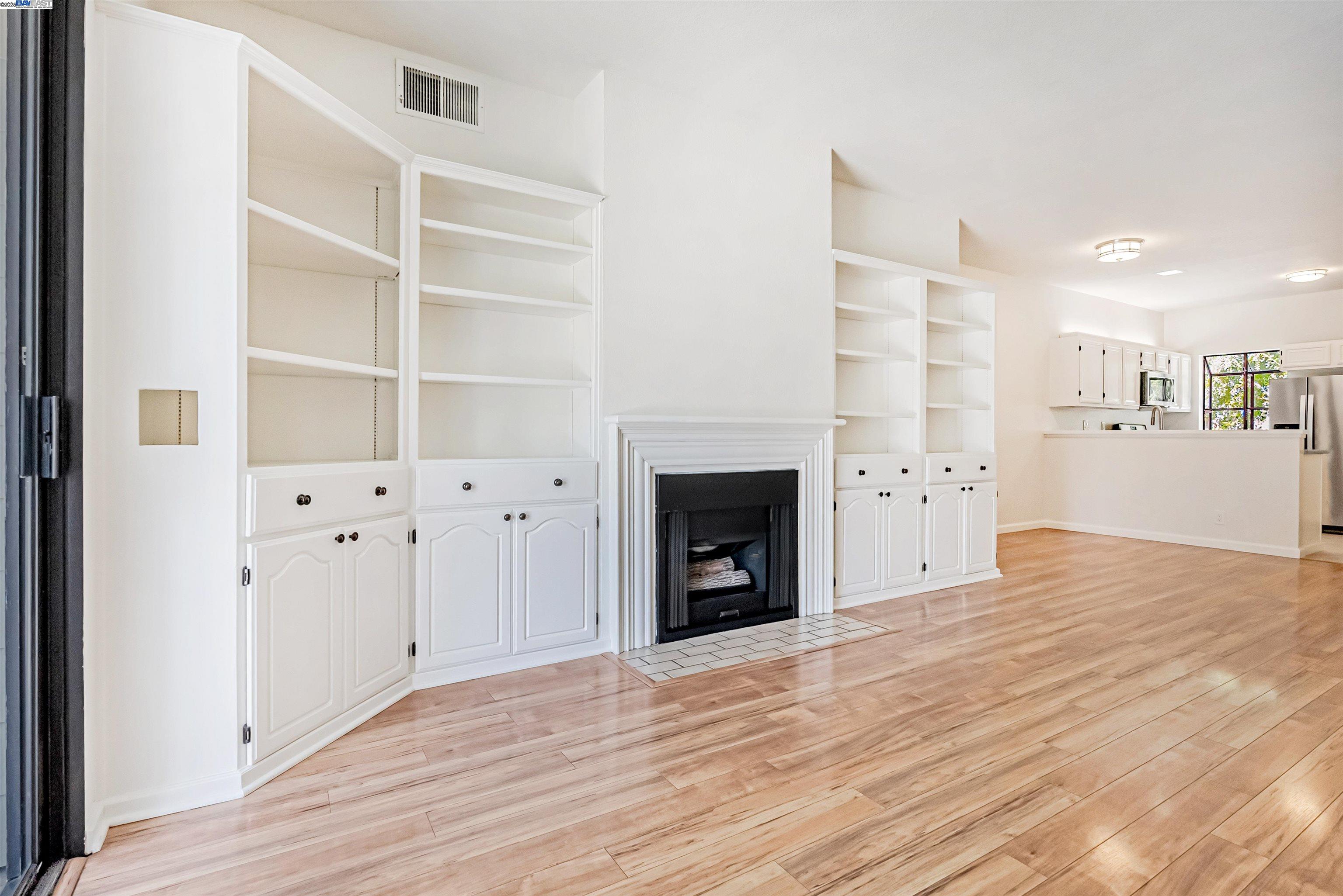 Photo #5: 41101444 Listing 