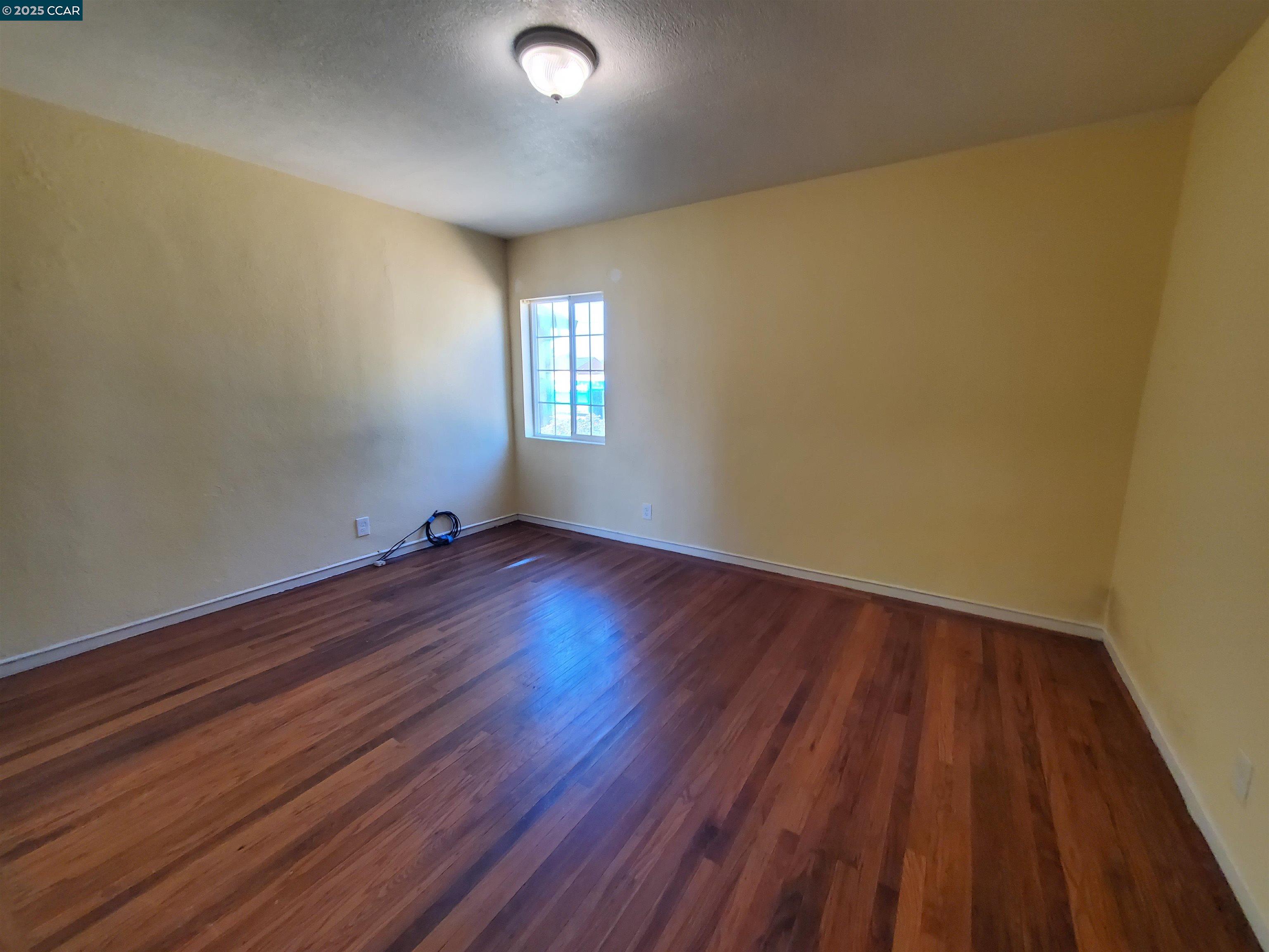 Detail Gallery Image 17 of 29 For 766 38th St, Richmond,  CA 94805 - 4 Beds | 2 Baths