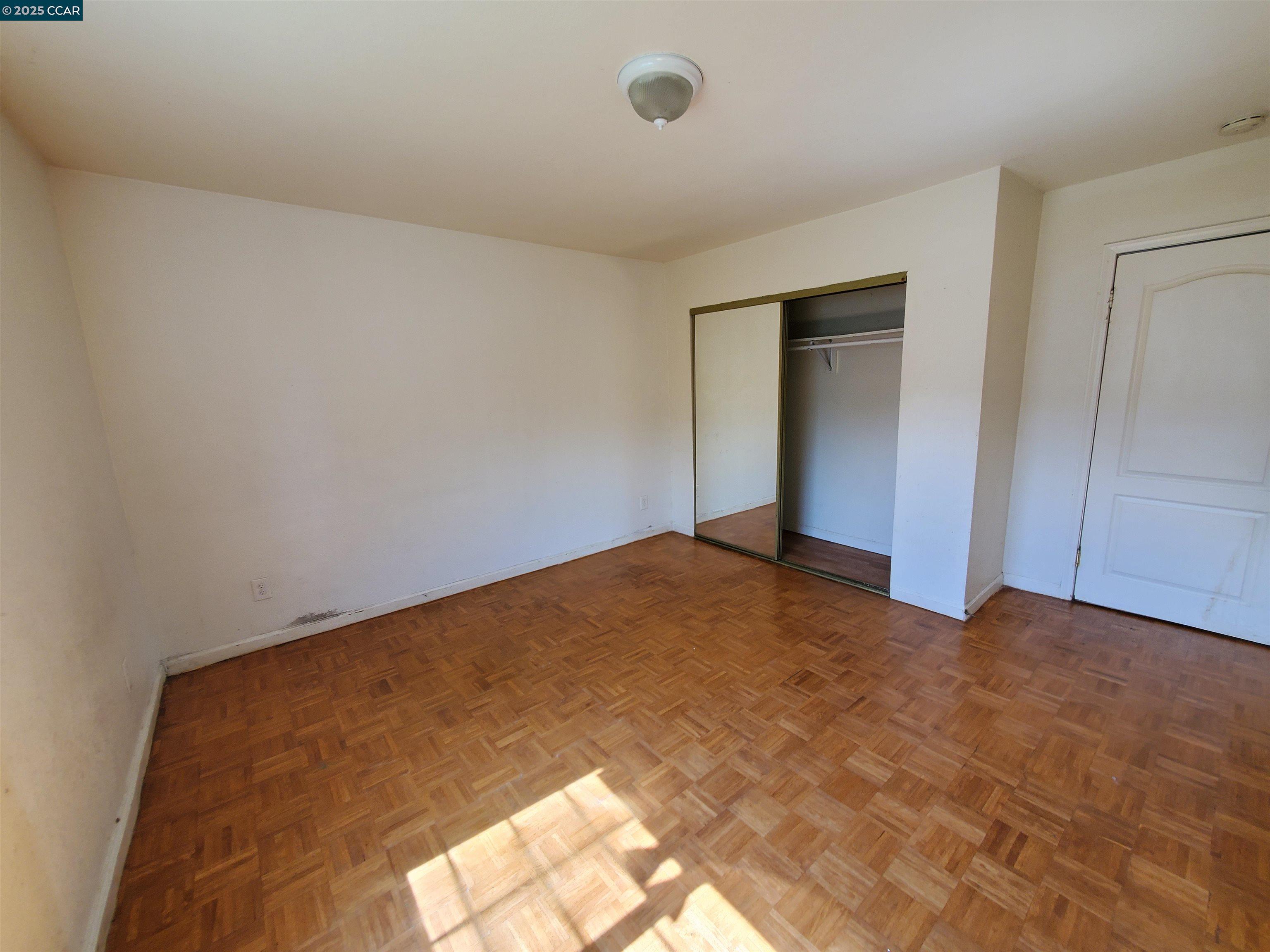 Detail Gallery Image 9 of 29 For 766 38th St, Richmond,  CA 94805 - 4 Beds | 2 Baths