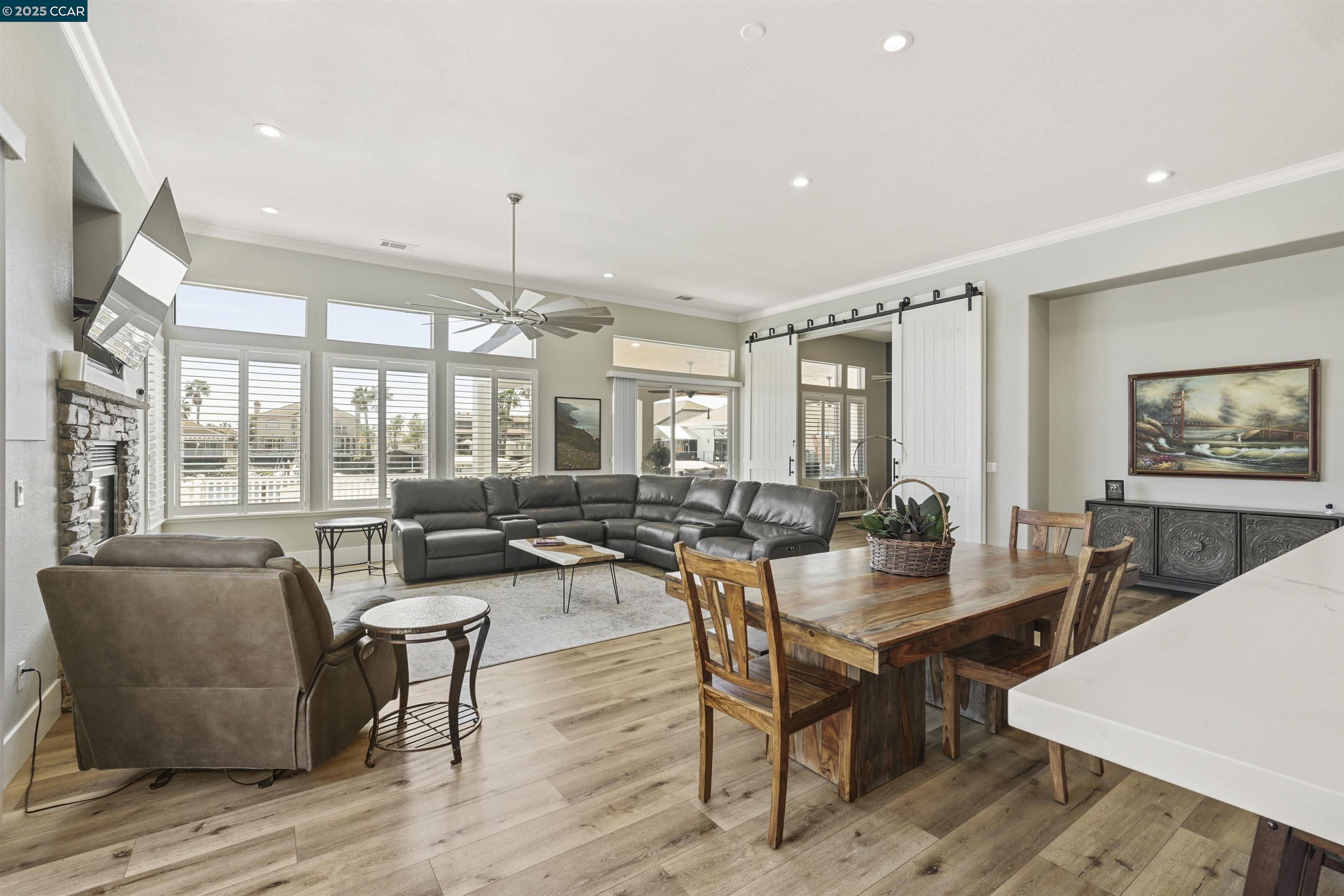 Detail Gallery Image 17 of 56 For 3974 Bolinas Pl, Discovery Bay,  CA 94505 - 4 Beds | 3 Baths