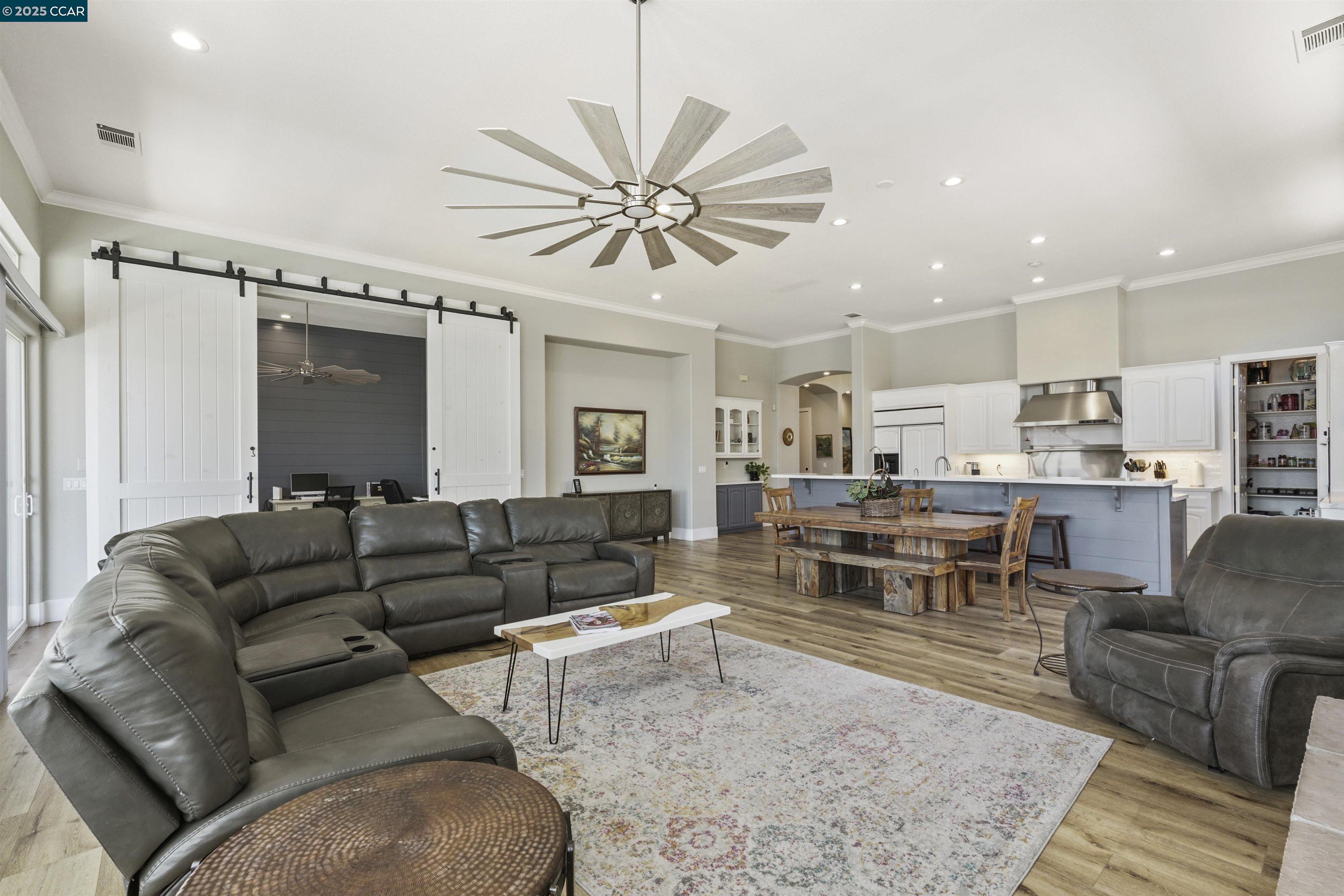 Detail Gallery Image 24 of 56 For 3974 Bolinas Pl, Discovery Bay,  CA 94505 - 4 Beds | 3 Baths