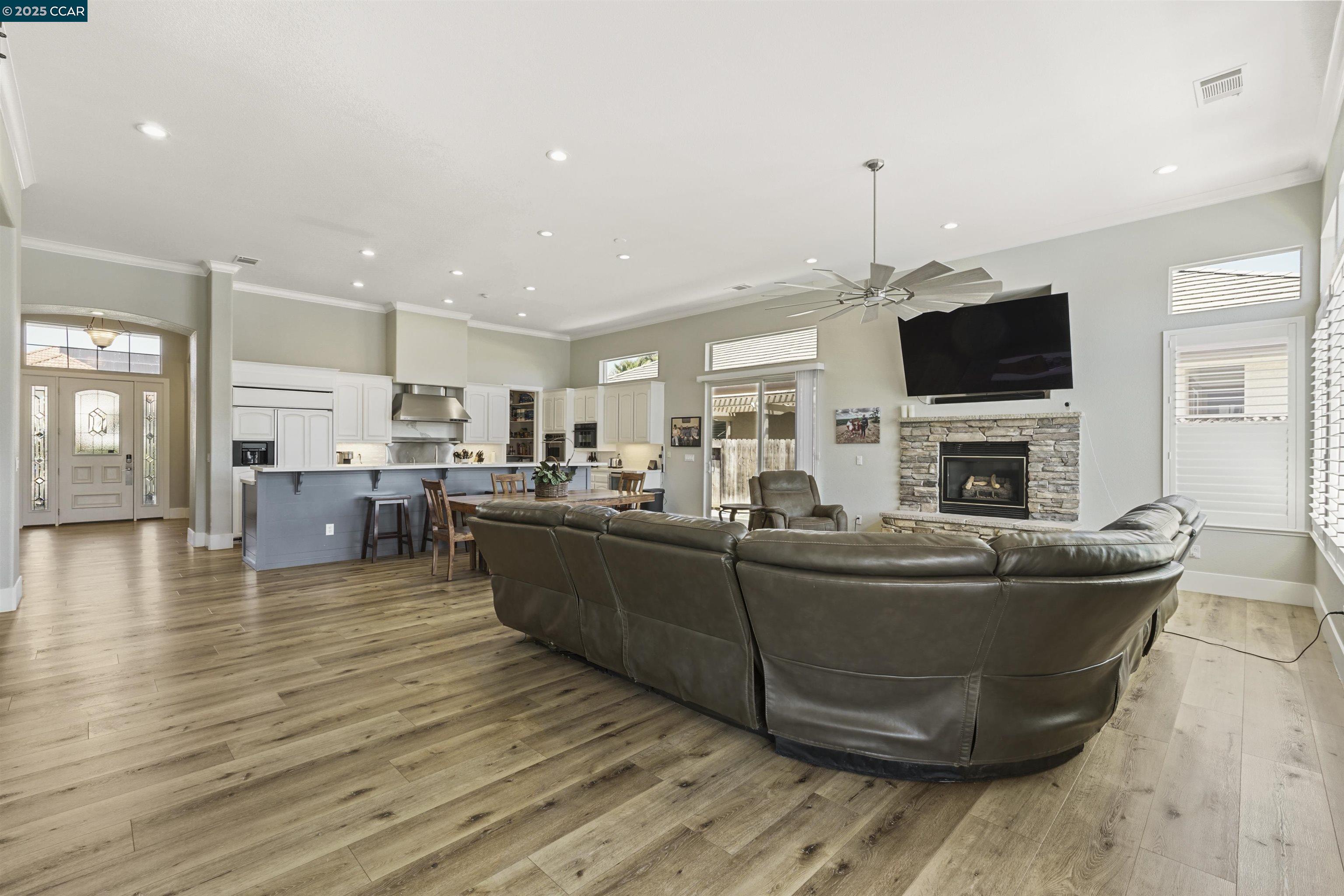 Detail Gallery Image 26 of 56 For 3974 Bolinas Pl, Discovery Bay,  CA 94505 - 4 Beds | 3 Baths