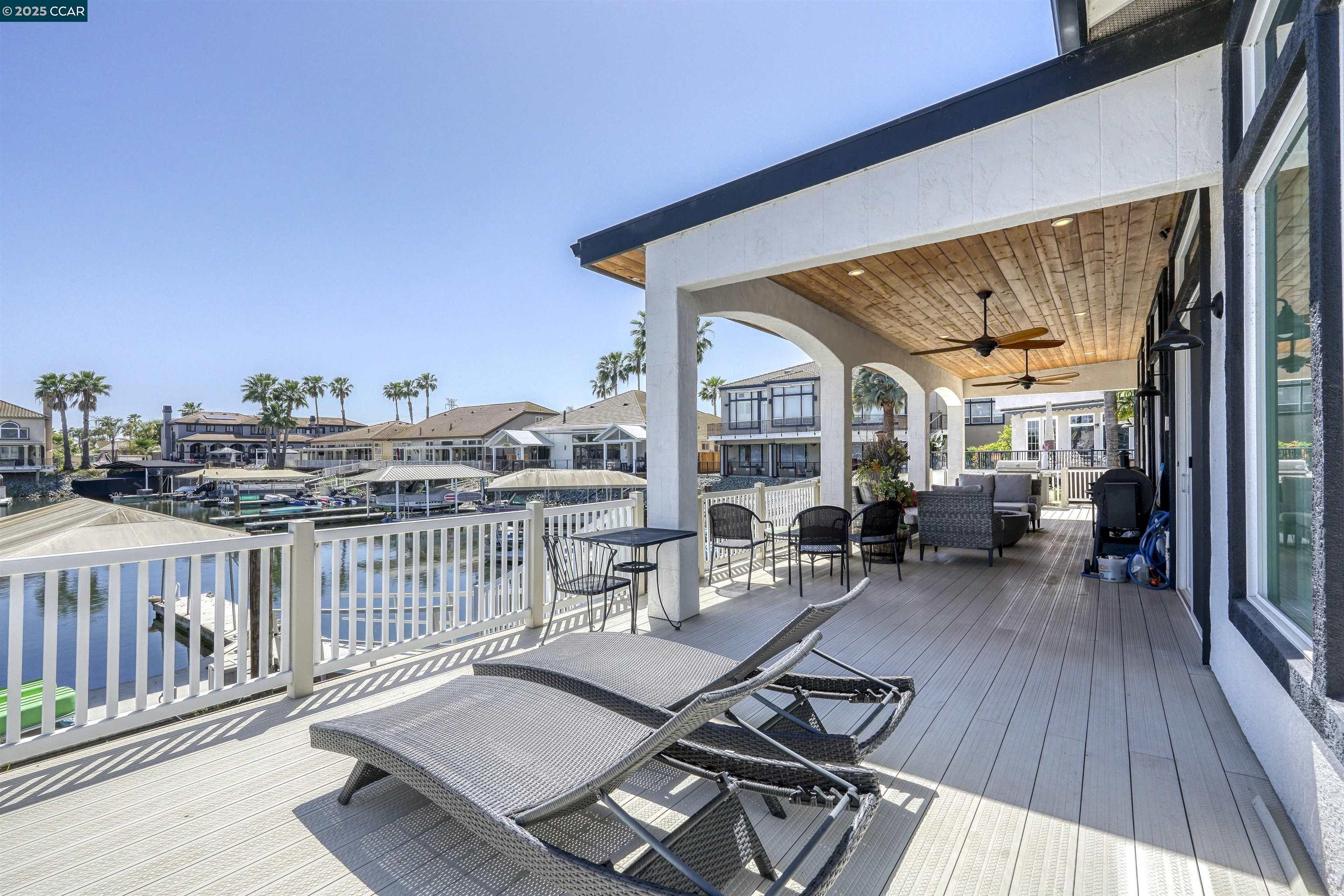 Detail Gallery Image 5 of 56 For 3974 Bolinas Pl, Discovery Bay,  CA 94505 - 4 Beds | 3 Baths