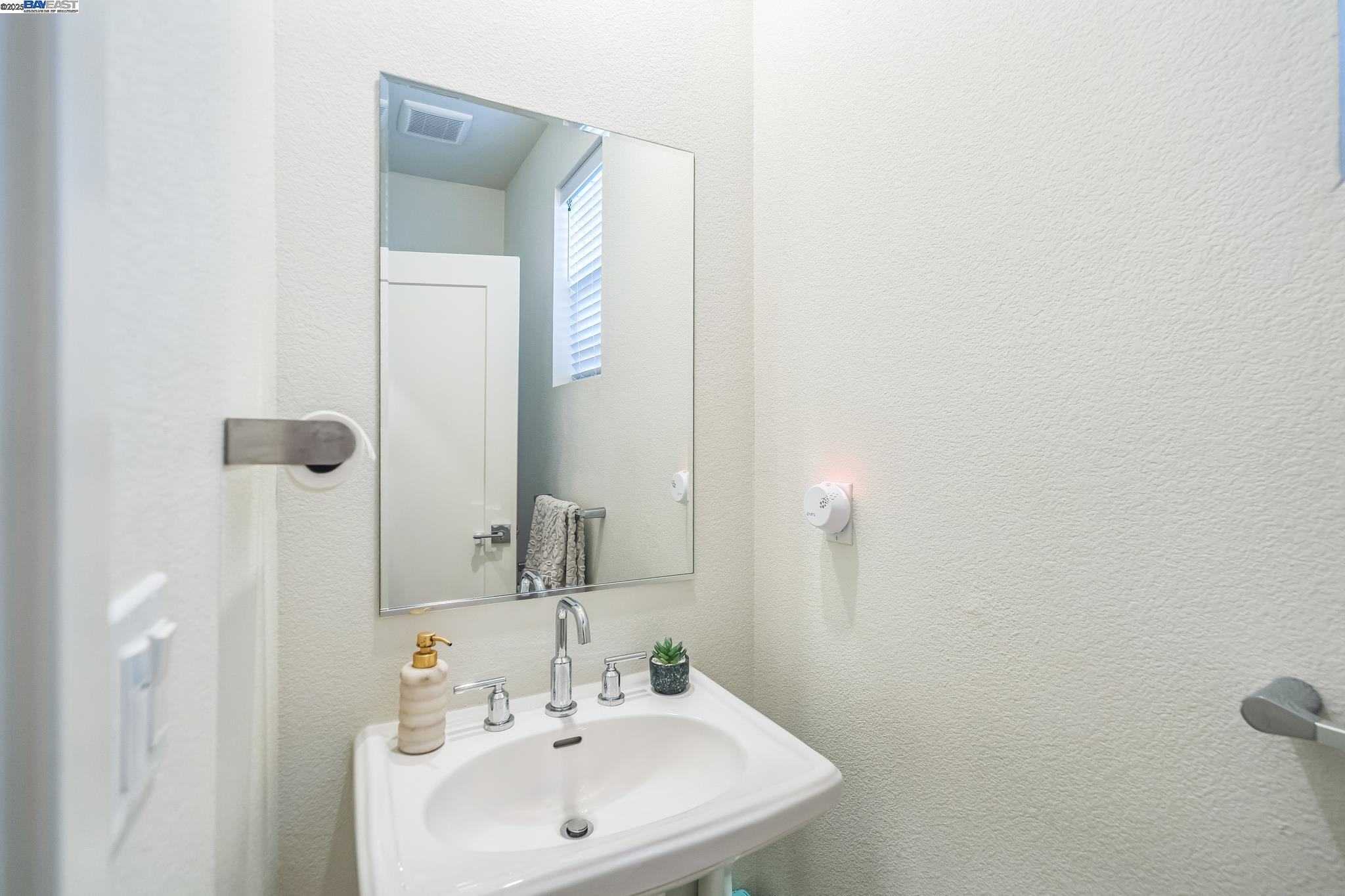 Detail Gallery Image 22 of 59 For 37231 Sand Bar Place, Newark,  CA 94560 - 4 Beds | 3/1 Baths