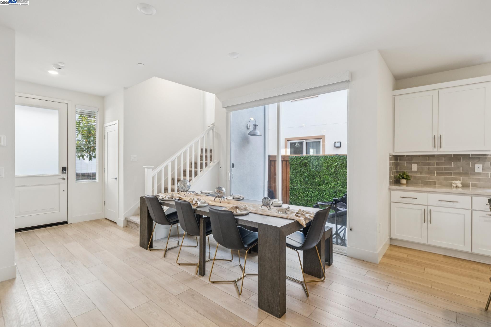Detail Gallery Image 24 of 59 For 37231 Sand Bar Place, Newark,  CA 94560 - 4 Beds | 3/1 Baths