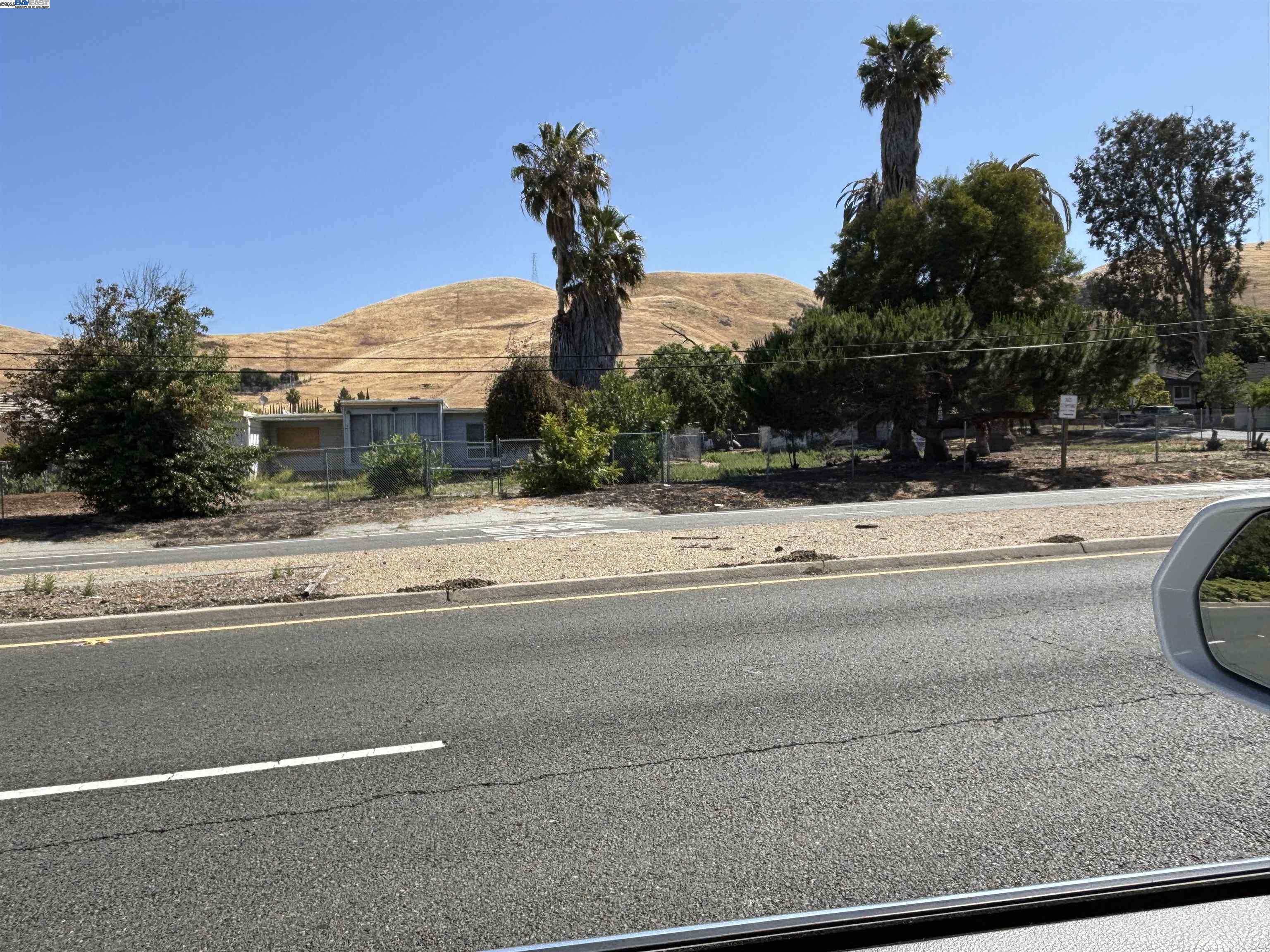 Detail Gallery Image 3 of 3 For 41246 Mission Blvd, Fremont,  CA 94539 - – Beds | – Baths