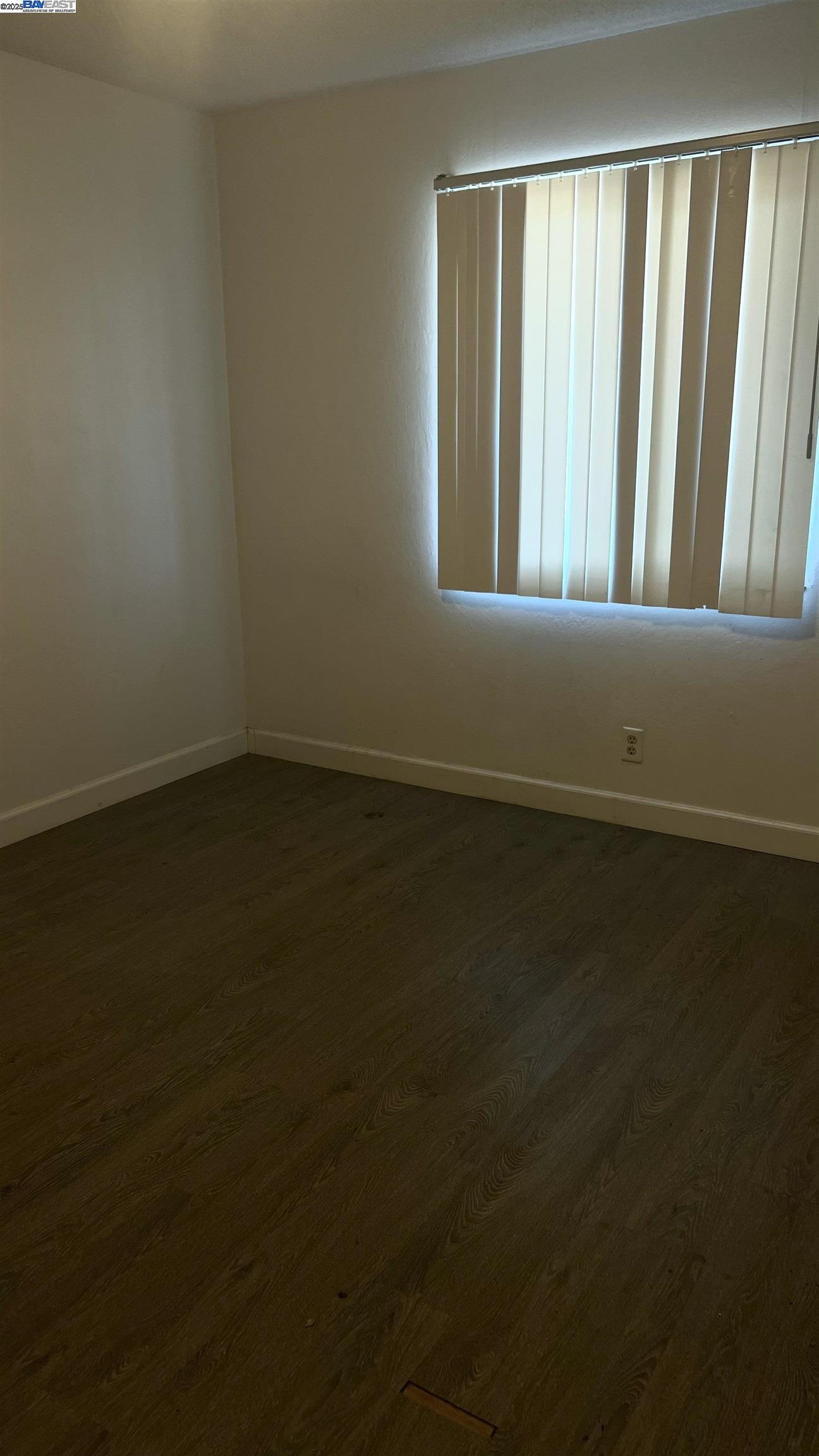 21788 Thelma ST # 4, Hayward, California 94541, 2 Bedrooms Bedrooms, 3 Rooms Rooms,1 BathroomBathrooms,Residential Lease,For Rent,21788 Thelma ST # 4,41101465