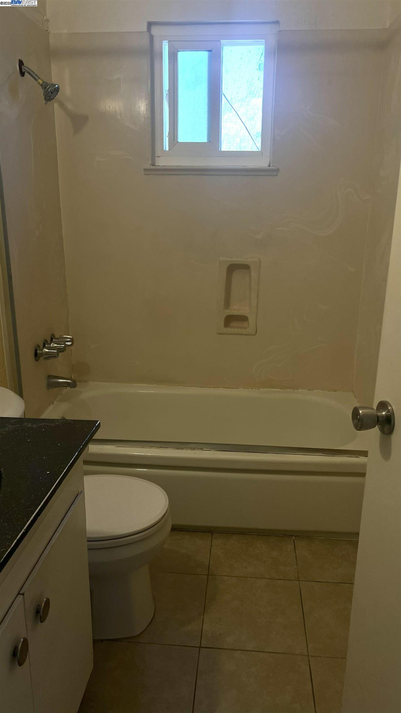 21788 Thelma ST # 4, Hayward, California 94541, 2 Bedrooms Bedrooms, 3 Rooms Rooms,1 BathroomBathrooms,Residential Lease,For Rent,21788 Thelma ST # 4,41101465