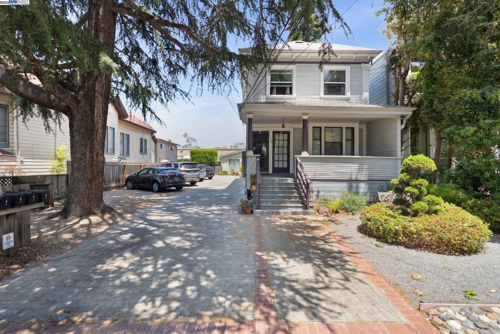 Thumbnail for 2119 Alameda Ave, Alameda, CA 94501