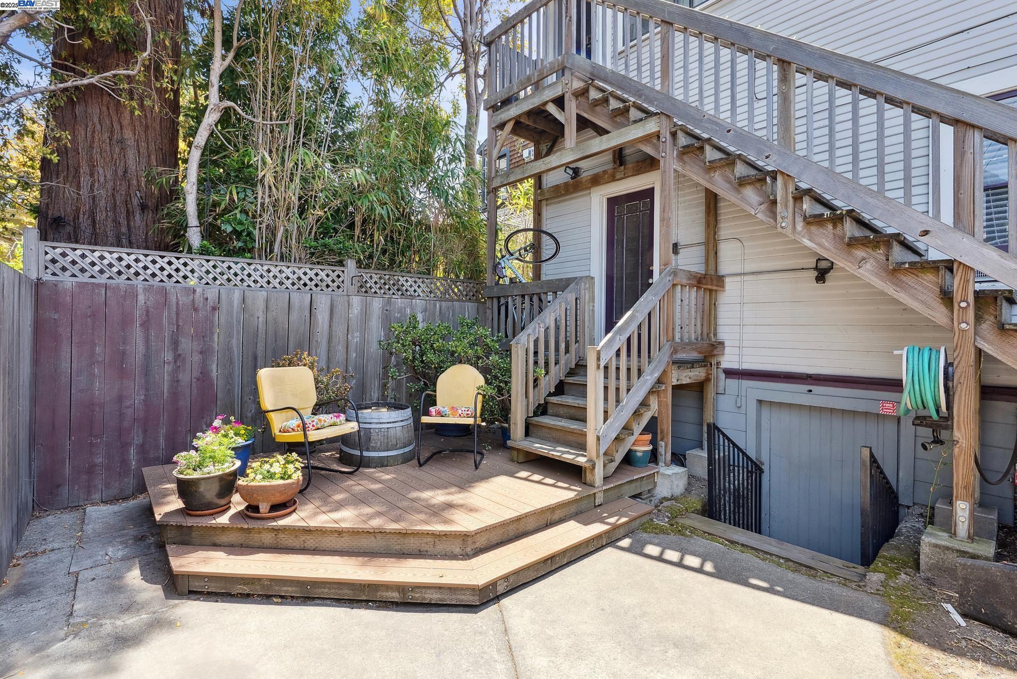 Detail Gallery Image 9 of 13 For 2119 Alameda Ave, Alameda,  CA 94501 - – Beds | – Baths