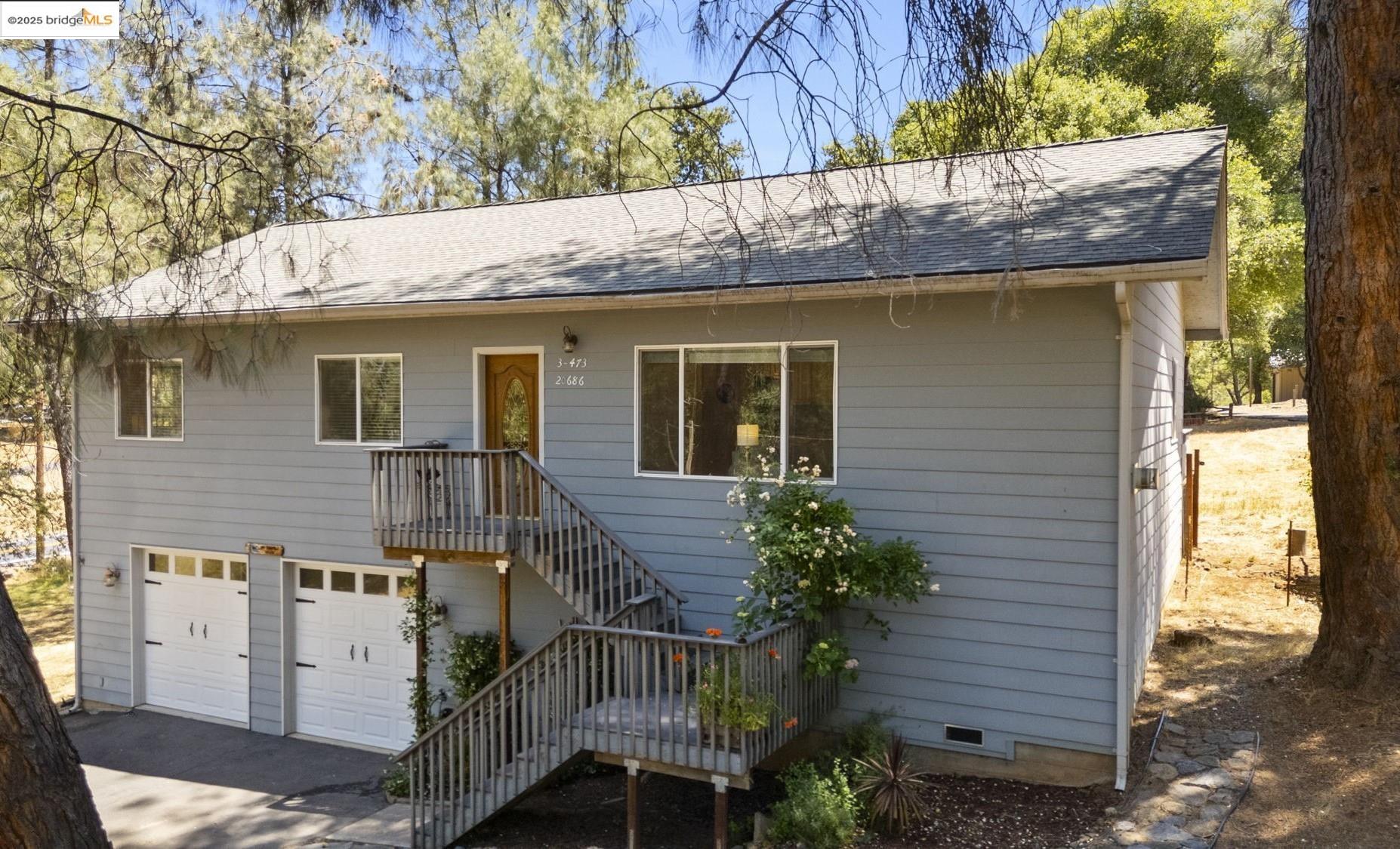 Detail Gallery Image 1 of 60 For 20686 Crest Pine Easement, Groveland,  CA 95321-9301 - 3 Beds | 2 Baths