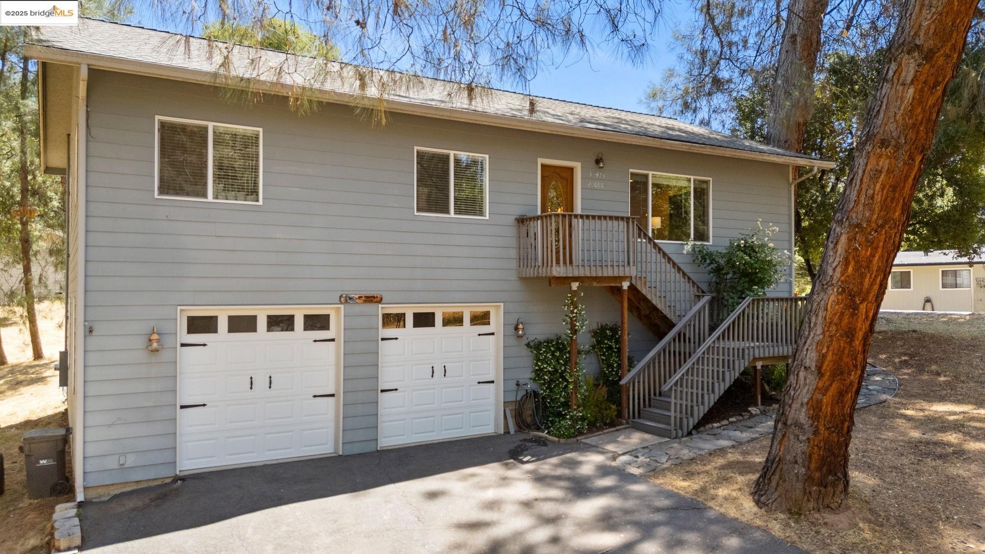 Detail Gallery Image 3 of 60 For 20686 Crest Pine Easement, Groveland,  CA 95321-9301 - 3 Beds | 2 Baths