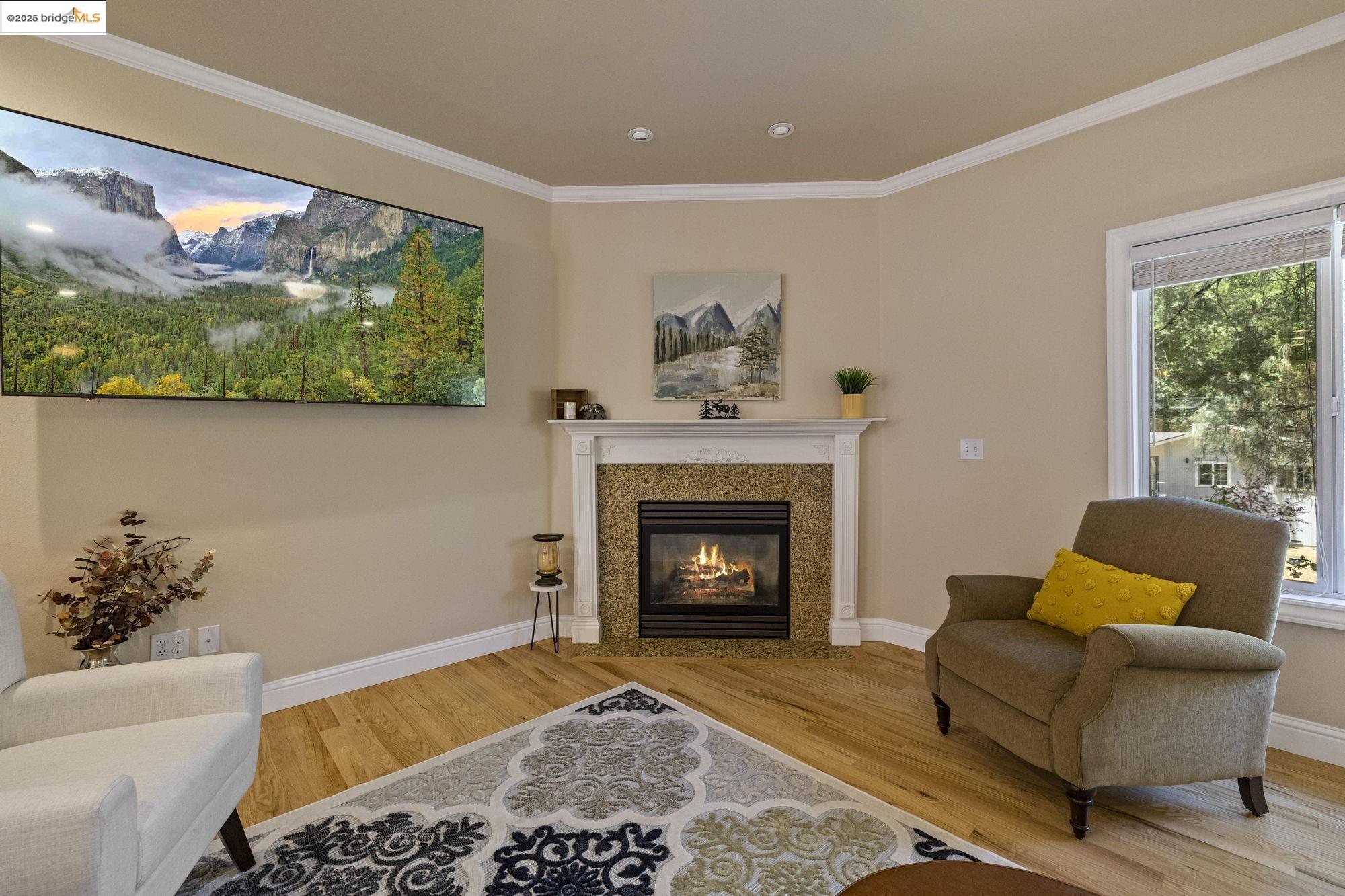 Detail Gallery Image 10 of 60 For 20686 Crest Pine Easement, Groveland,  CA 95321-9301 - 3 Beds | 2 Baths