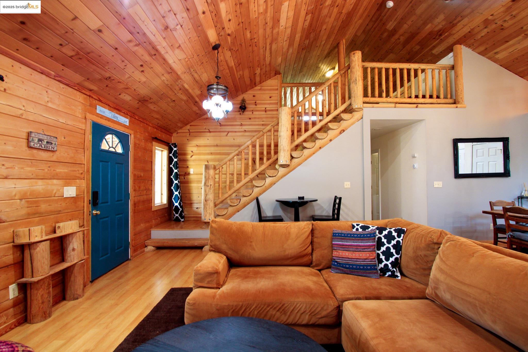 Detail Gallery Image 22 of 41 For 2936 E Highway 4, Murphys,  CA 95247 - 3 Beds | 2 Baths
