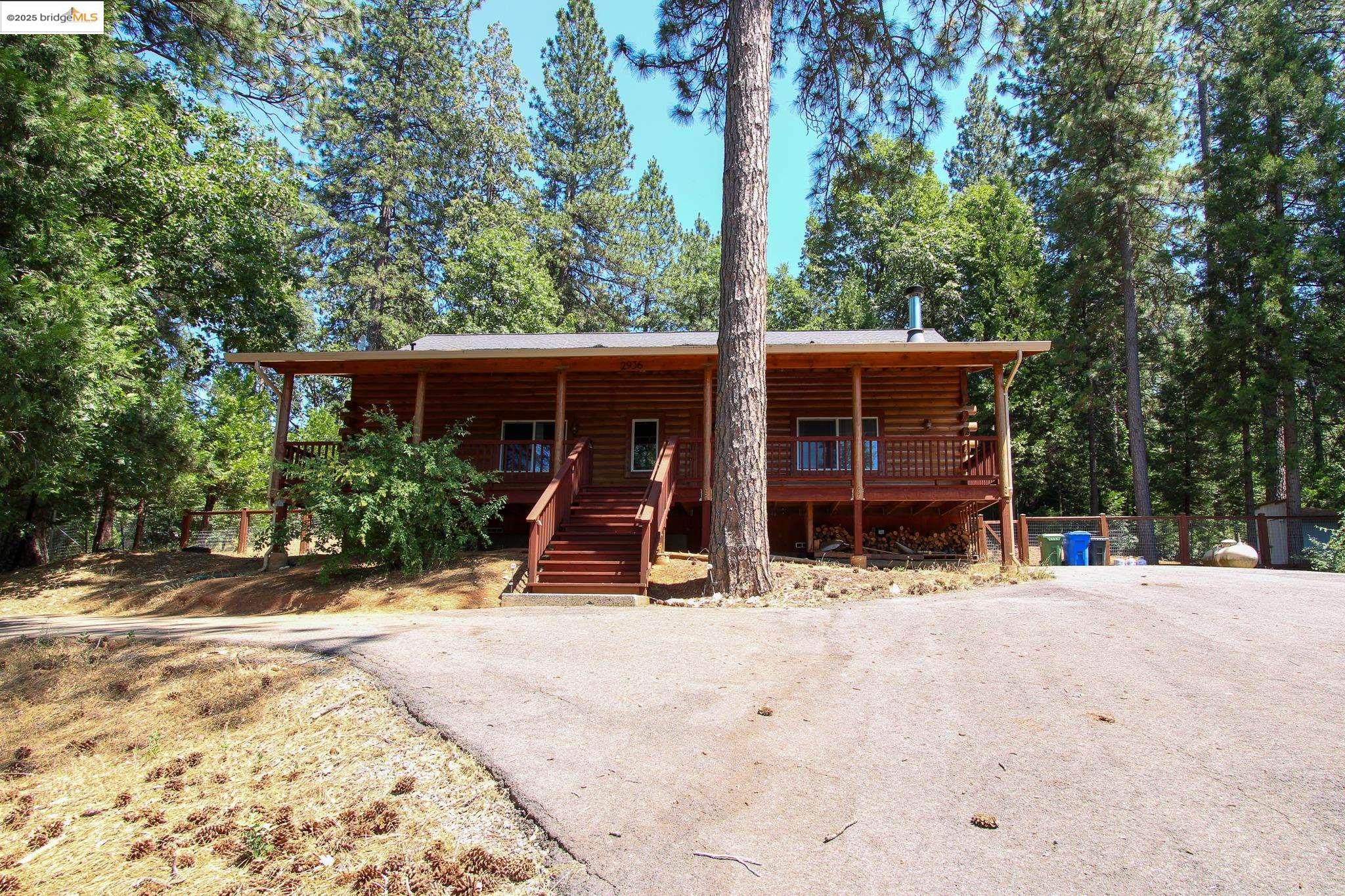 Detail Gallery Image 4 of 41 For 2936 E Highway 4, Murphys,  CA 95247 - 3 Beds | 2 Baths