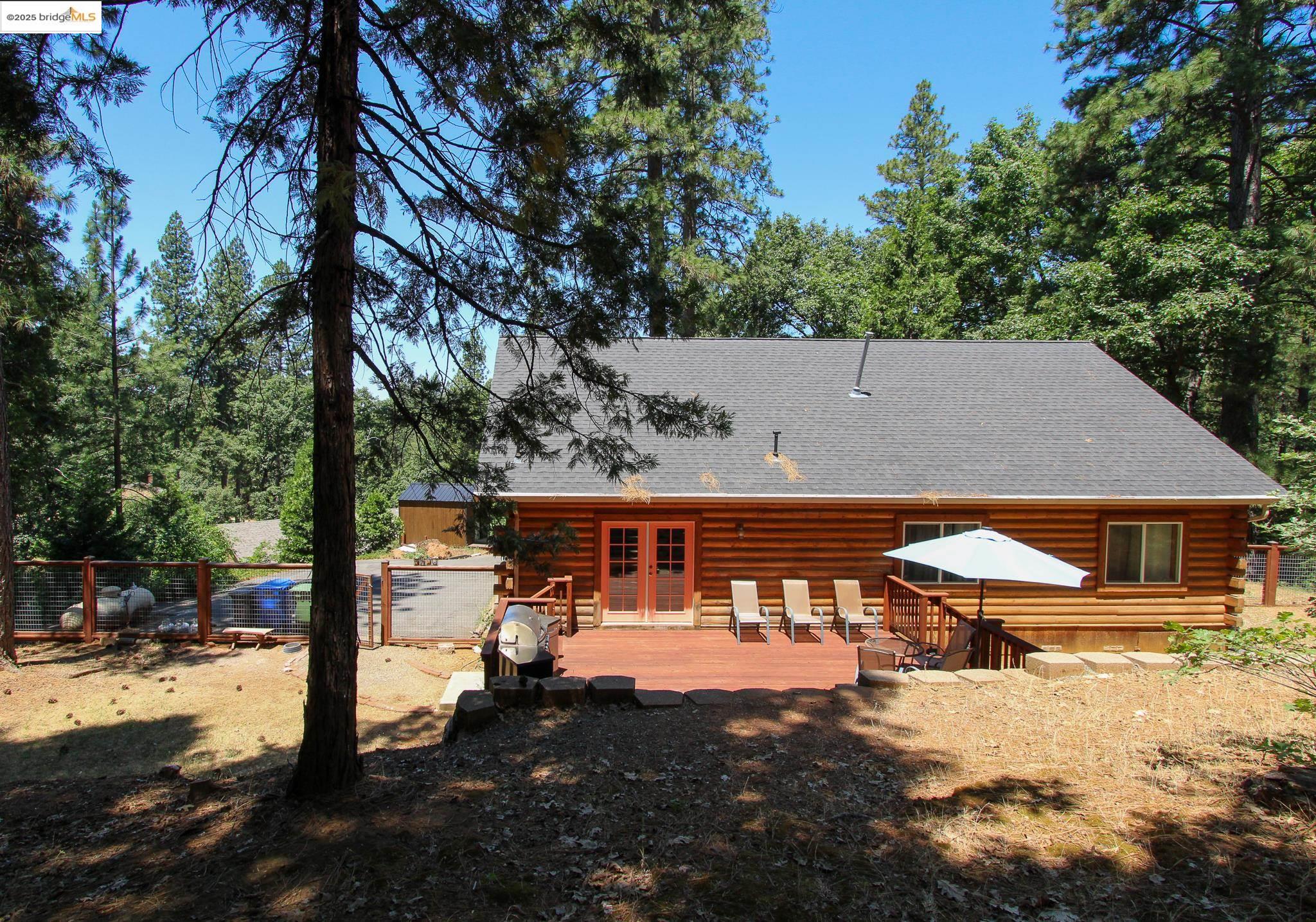 Detail Gallery Image 10 of 41 For 2936 E Highway 4, Murphys,  CA 95247 - 3 Beds | 2 Baths