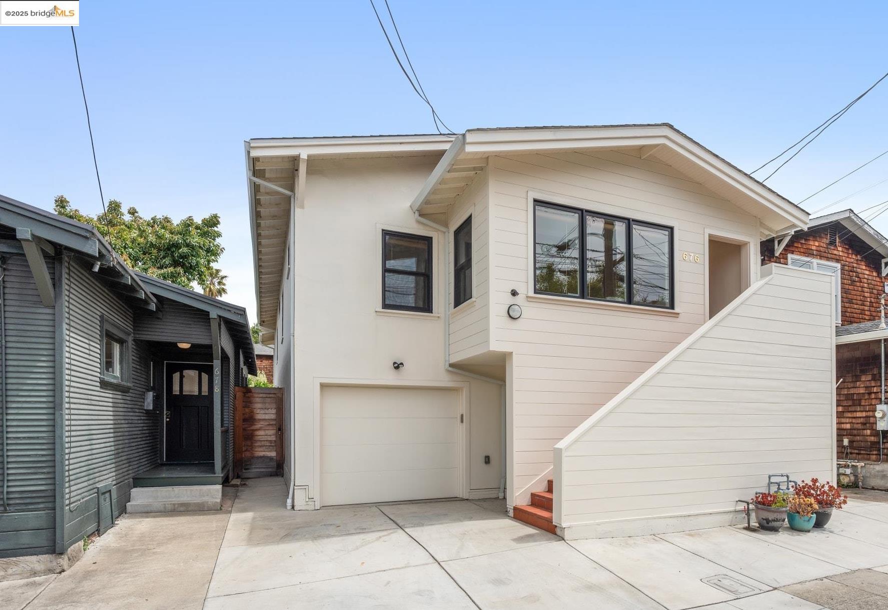Thumbnail for 676 45th St, Oakland, CA 94609