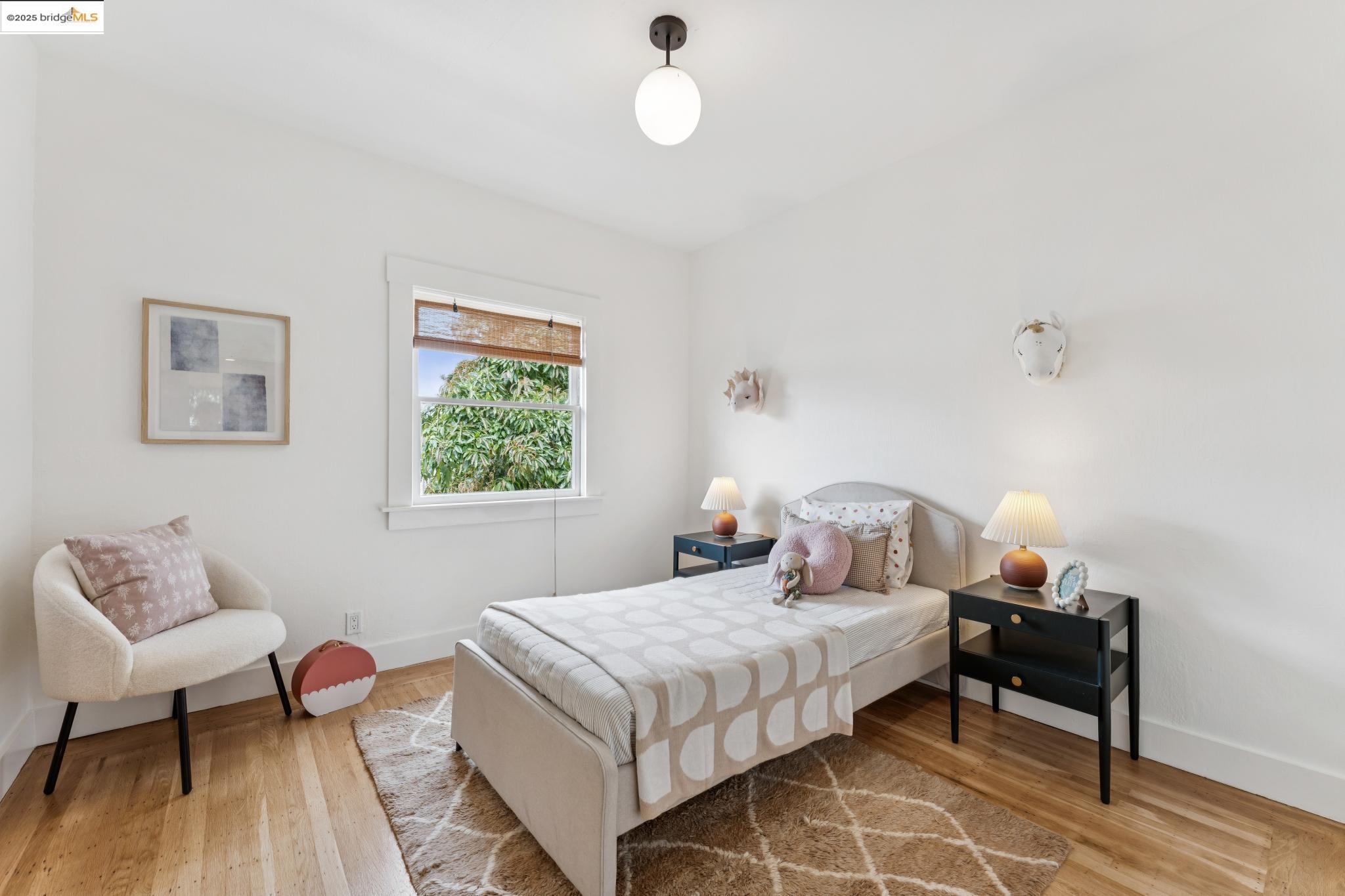 Detail Gallery Image 18 of 58 For 676 45th St, Oakland,  CA 94609 - – Beds | – Baths