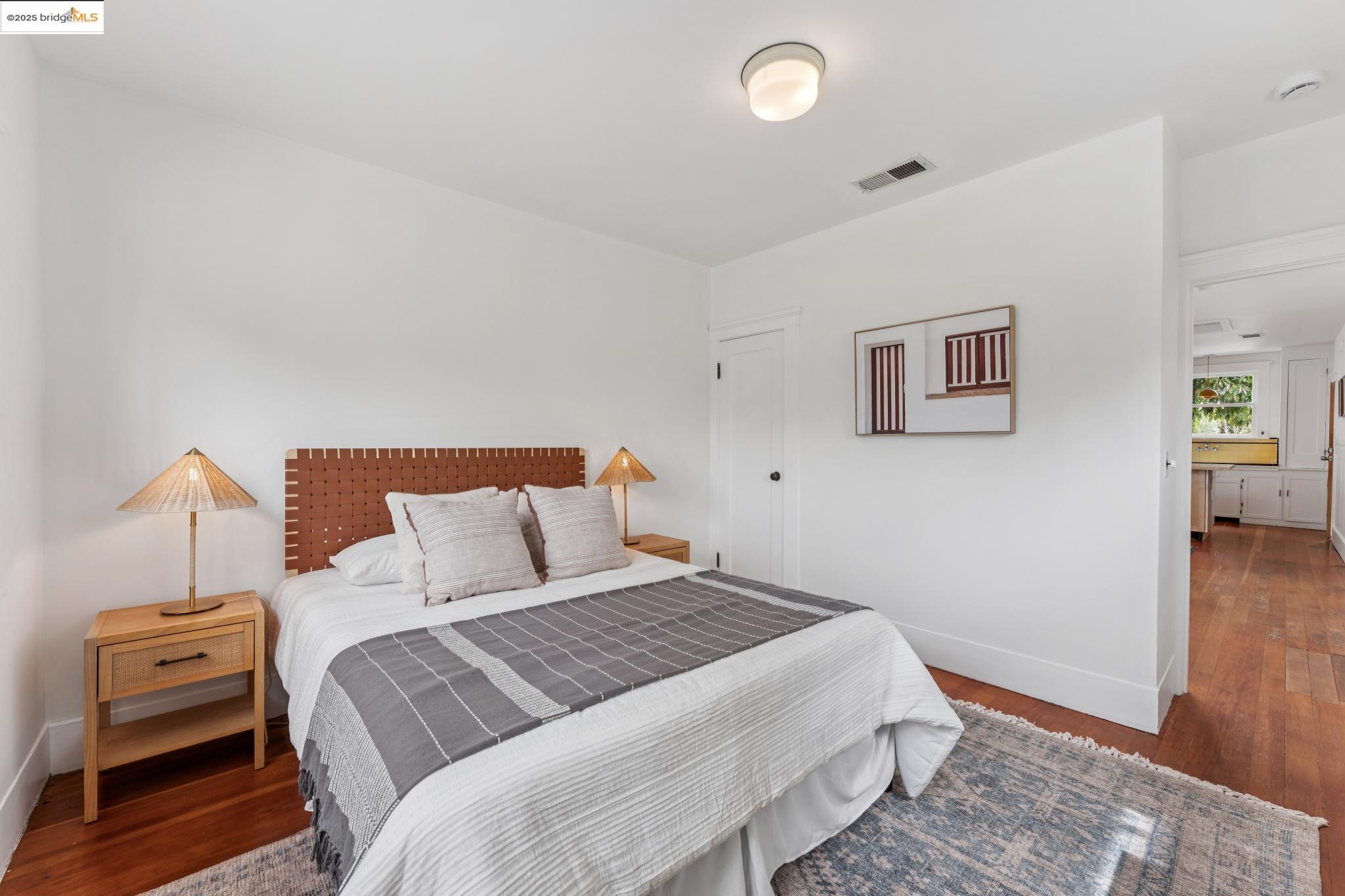 Detail Gallery Image 56 of 58 For 676 45th St, Oakland,  CA 94609 - – Beds | – Baths