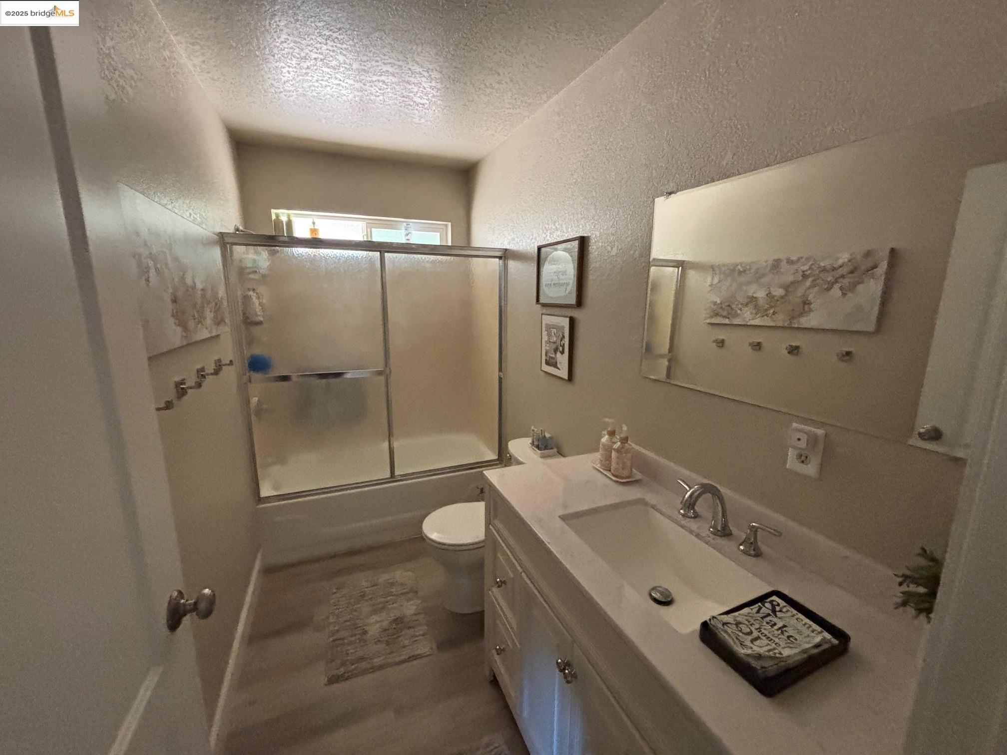 Detail Gallery Image 14 of 26 For 20409 Pine Mountain Dr., Groveland,  CA 95321-9414 - 3 Beds | 2 Baths