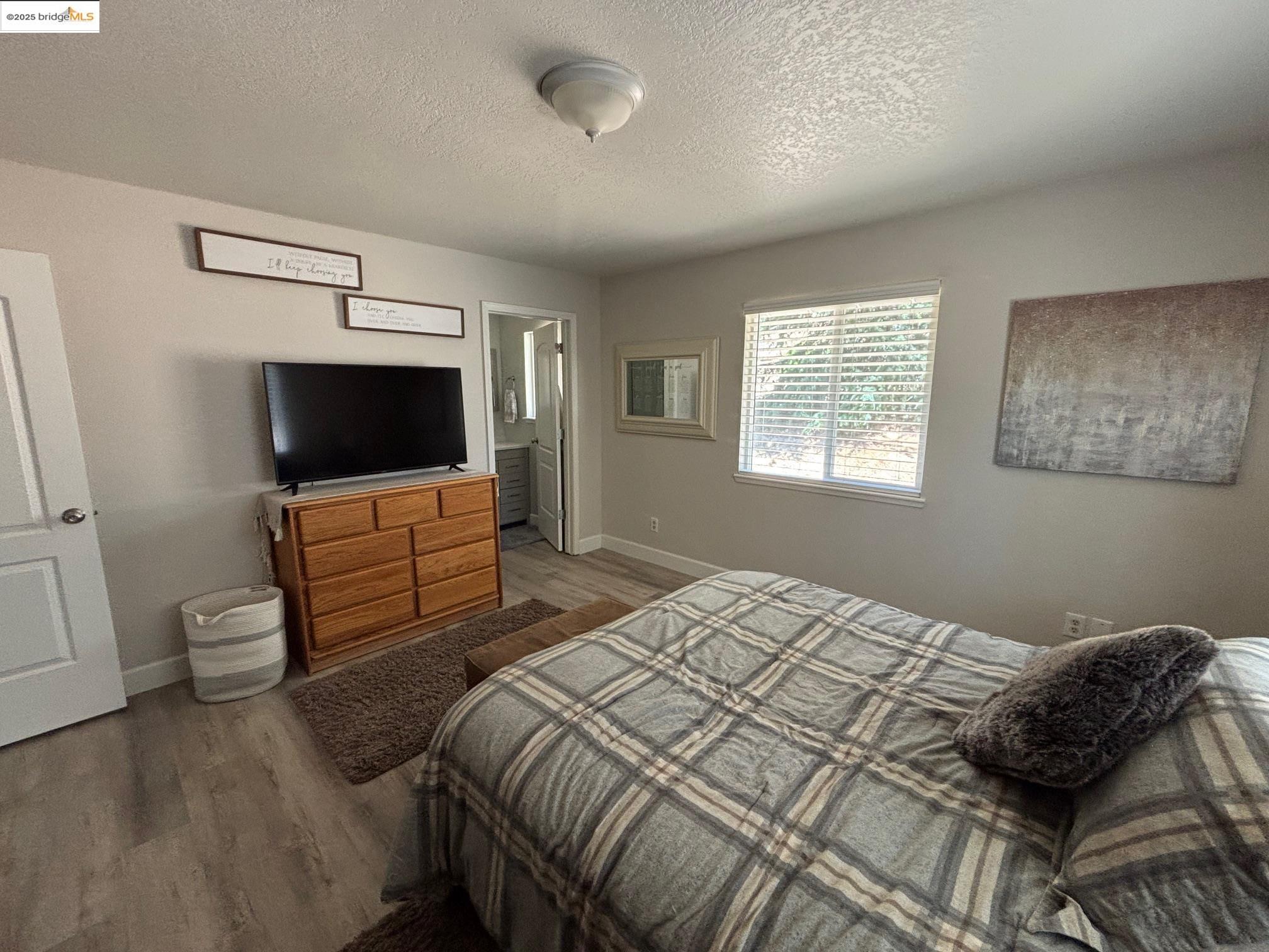 Detail Gallery Image 16 of 26 For 20409 Pine Mountain Dr., Groveland,  CA 95321-9414 - 3 Beds | 2 Baths